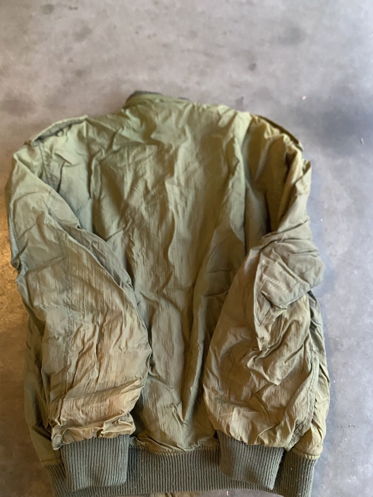 Vintage Vintage Army Green Flight Bomber Jacket Size US L / EU 52-54 / 3 - 6 Thumbnail