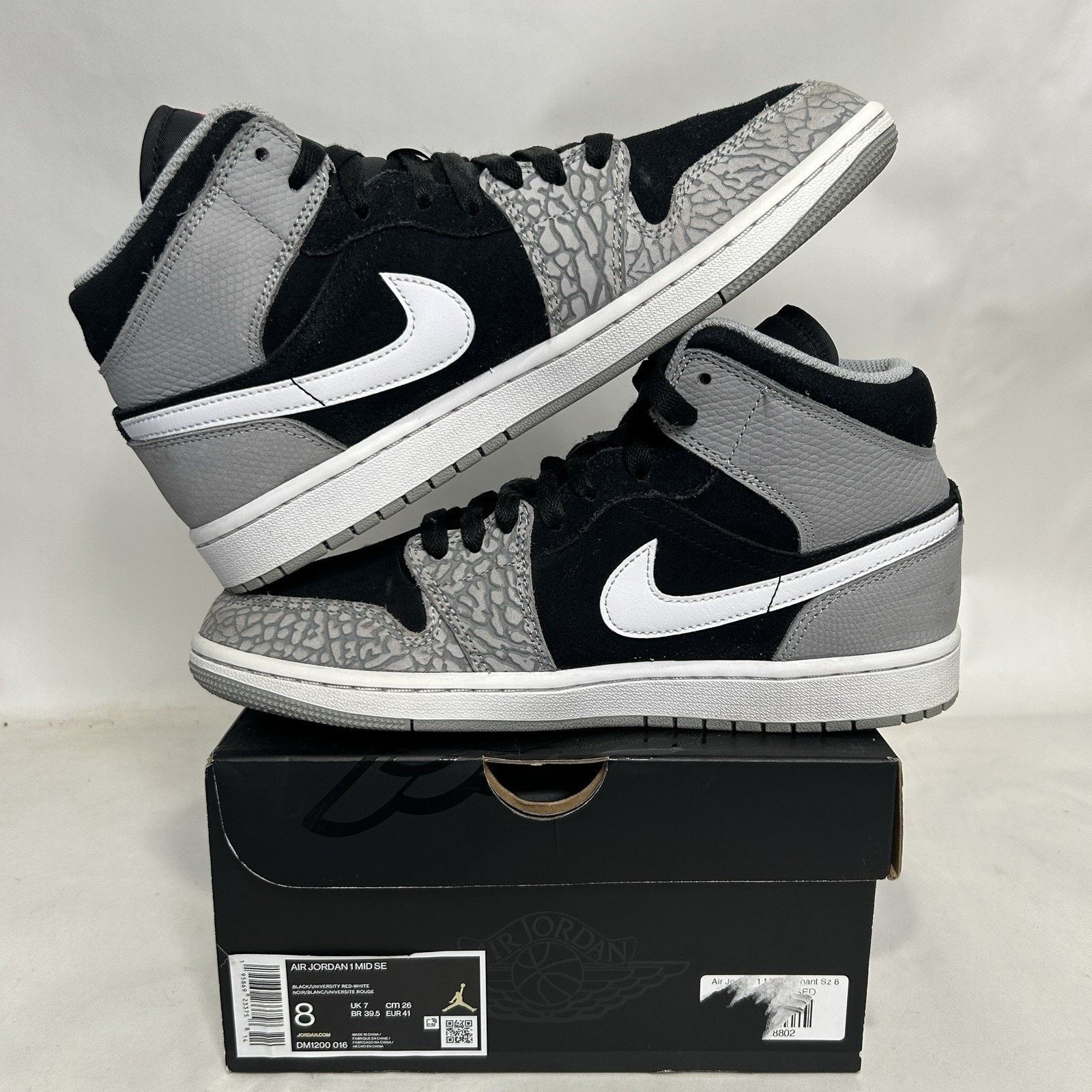 Jordan Brand Nike Air Jordan 1 Mid Retro SE “Elephant Toe/Cement Grey” Size US 8 / EU 41 - 3 Thumbnail