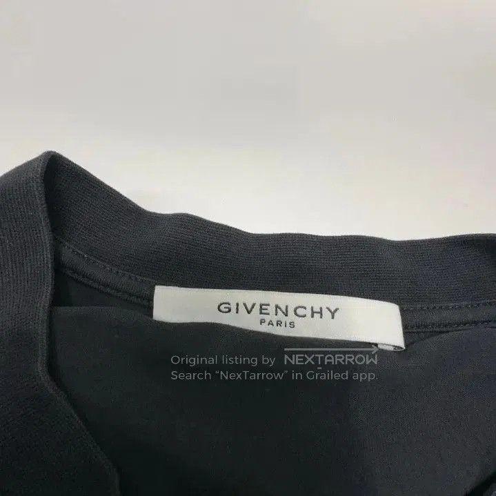 Givenchy Givenchy Collar Print Short Sleeve T-Shirt. Size US L / EU 52-54 / 3 - 1 Thumbnail