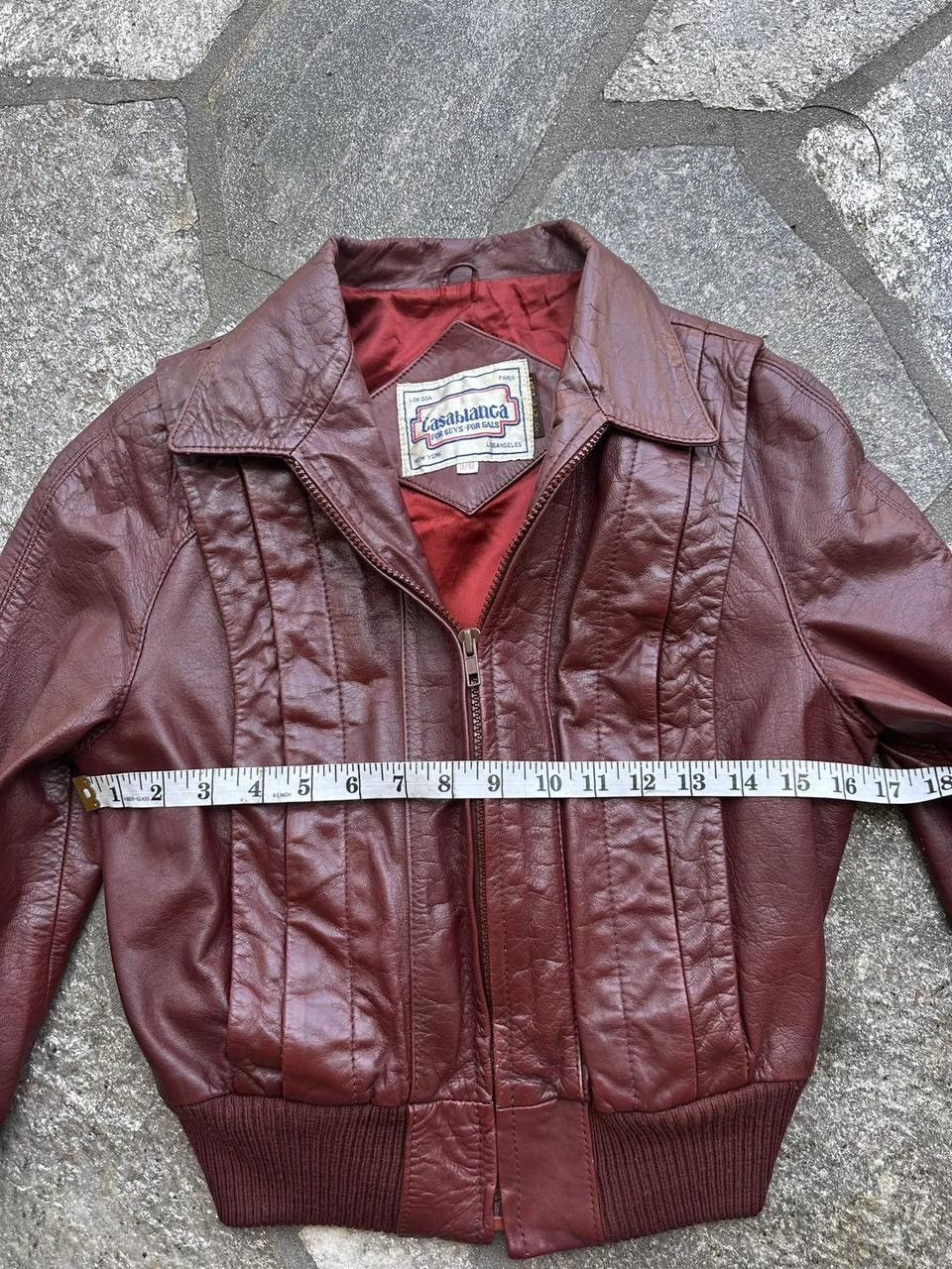 Vintage Vintage Casablanca cropped burgundy leather jacket Size XL / US 12-14 / IT 48-50 - 2 Thumbnail