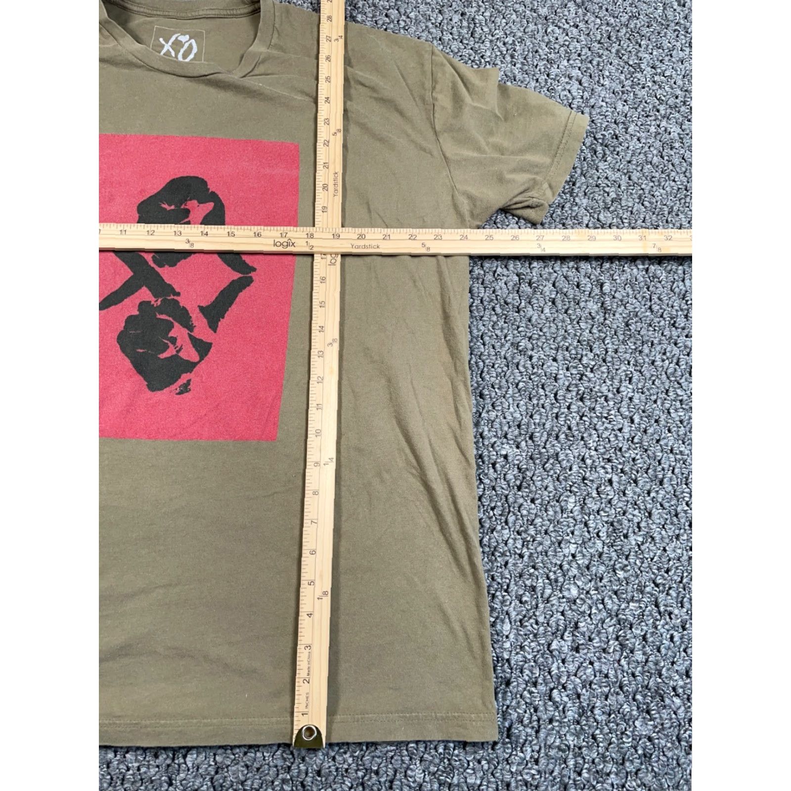 Olive VINTAGE XO Weeknd Graphic T-Shirt Men Adult 2XL Olive Green Short Sleeve Music Hip Hop Official Size US XXL / EU 58 / 5 - 5 Thumbnail