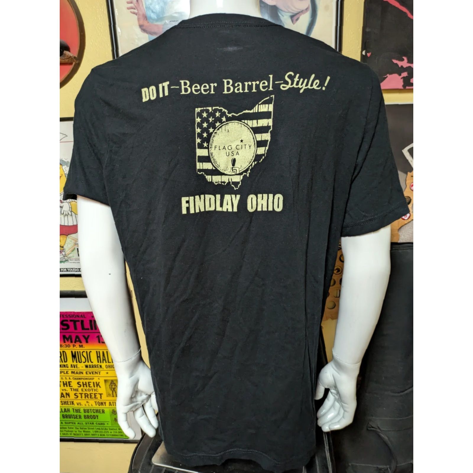 Vintage Beer Barrel Pizza & Grill T Shirt XL Black Canvas Mens 100% Cotton Bar Theme Shirts Bars 2000s Size US XL / EU 56 / 4 - 3 Thumbnail
