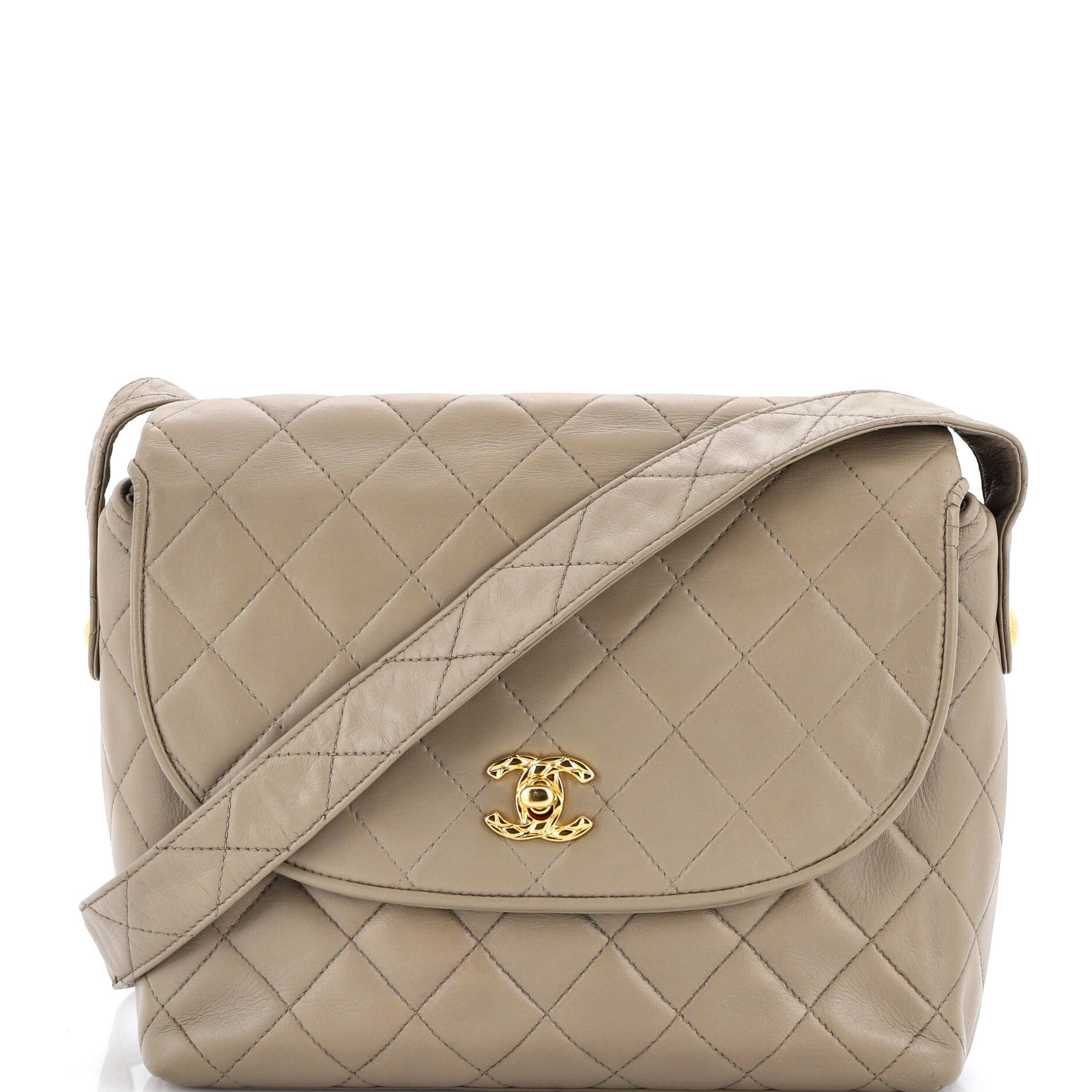 Chanel Vintage Round Flap Shoulder Bag Size ONE SIZE - 1 Thumbnail