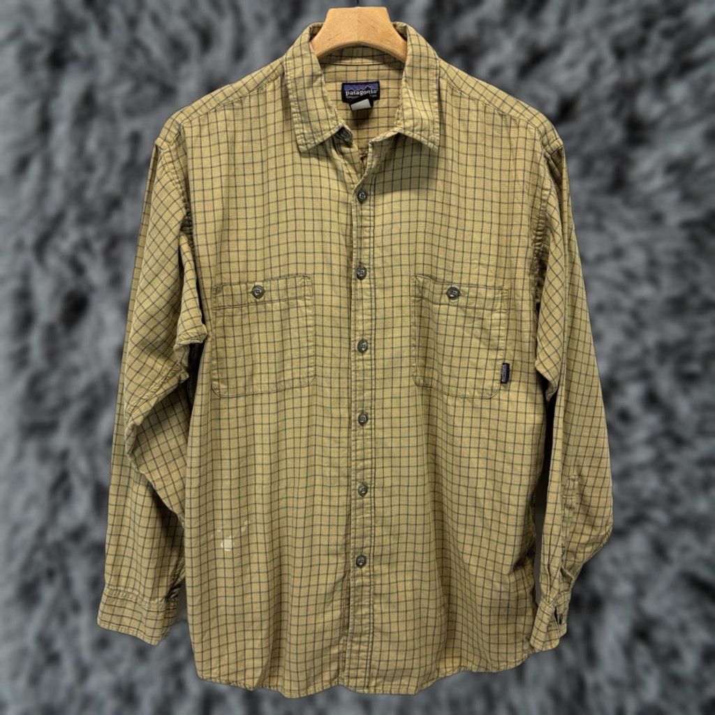 Patagonia Patagonia Mens Lightweight Fjord Flannel Size Medium Yellow Check Organic Cotton Size US M / EU 48-50 / 2 - 1 Thumbnail