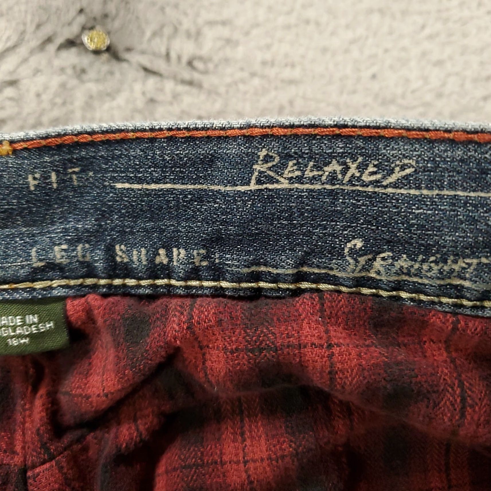 Eddie Bauer VINTAGE Eddie Bauer Flannel Lined Jeans Blue Straight Leg Womens 18W Jeans Size 40" / US 18 - 7 Thumbnail