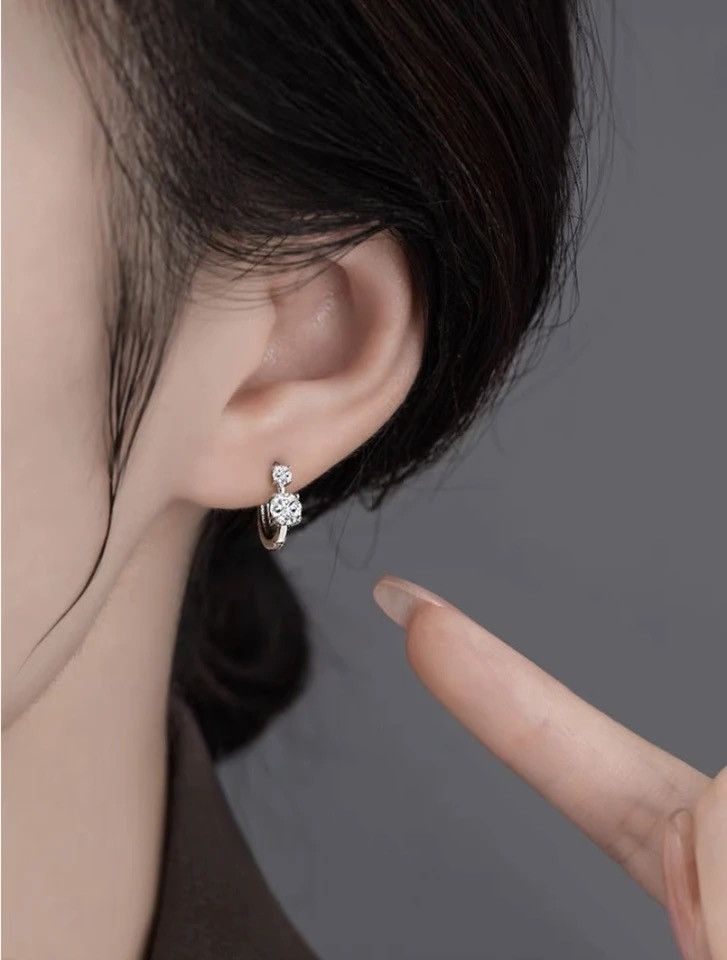 Other 925 Silver 0.6 Carat * 2 Moissanite Double Diamond Earrings Size ONE SIZE - 1 Thumbnail