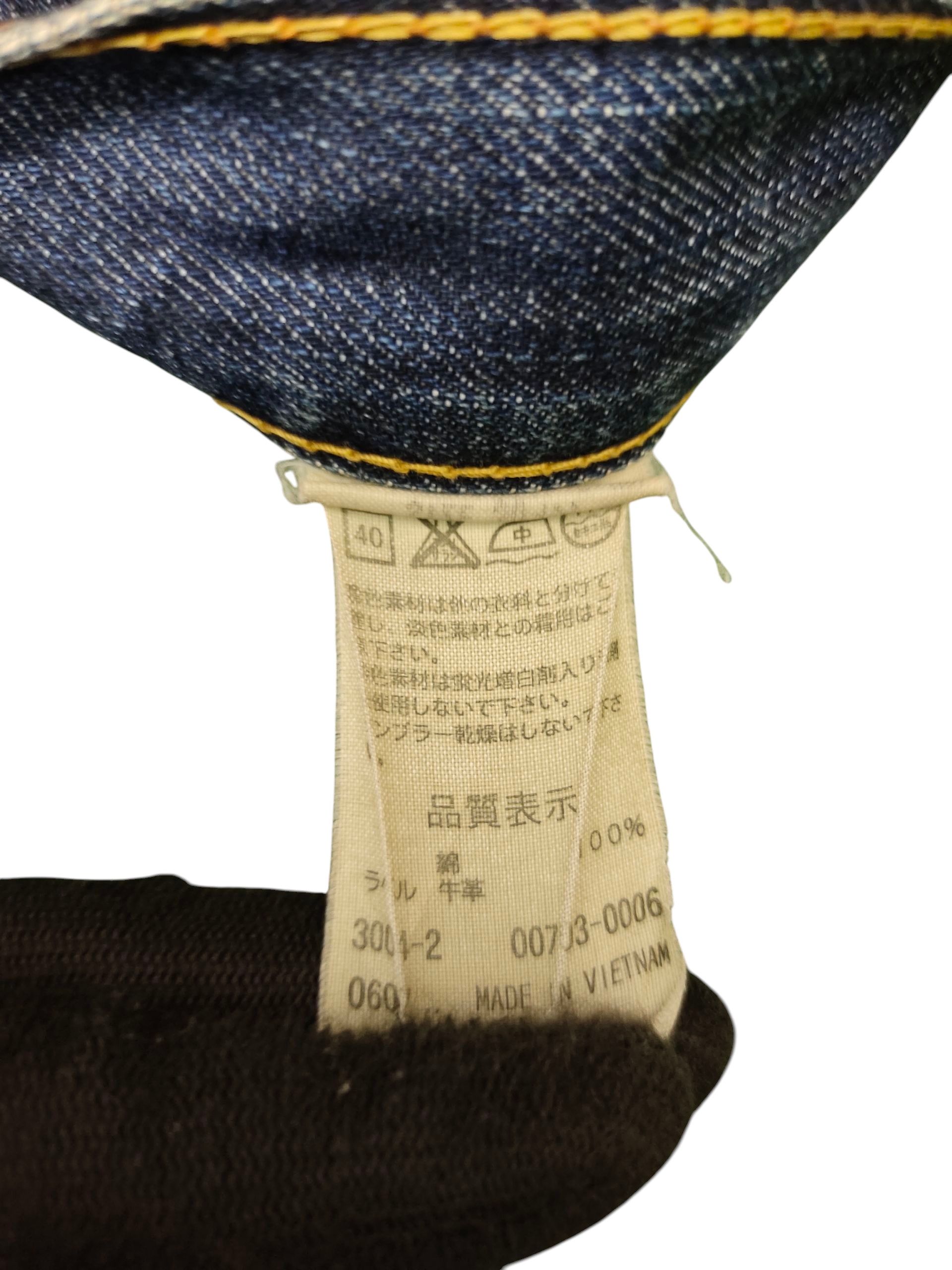 Levi's Vintage Clothing Vintage 2000s Levis 703 Clawmark Distress Faded Denim Jeans Size US 30 / EU 46 - 12 Thumbnail
