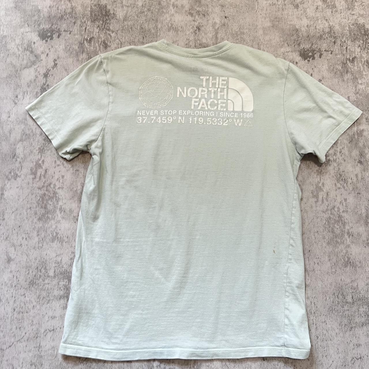 The North Face The North Face baby blue white streetwear tee rap hip hop Size US M / EU 48-50 / 2 - 2 Thumbnail