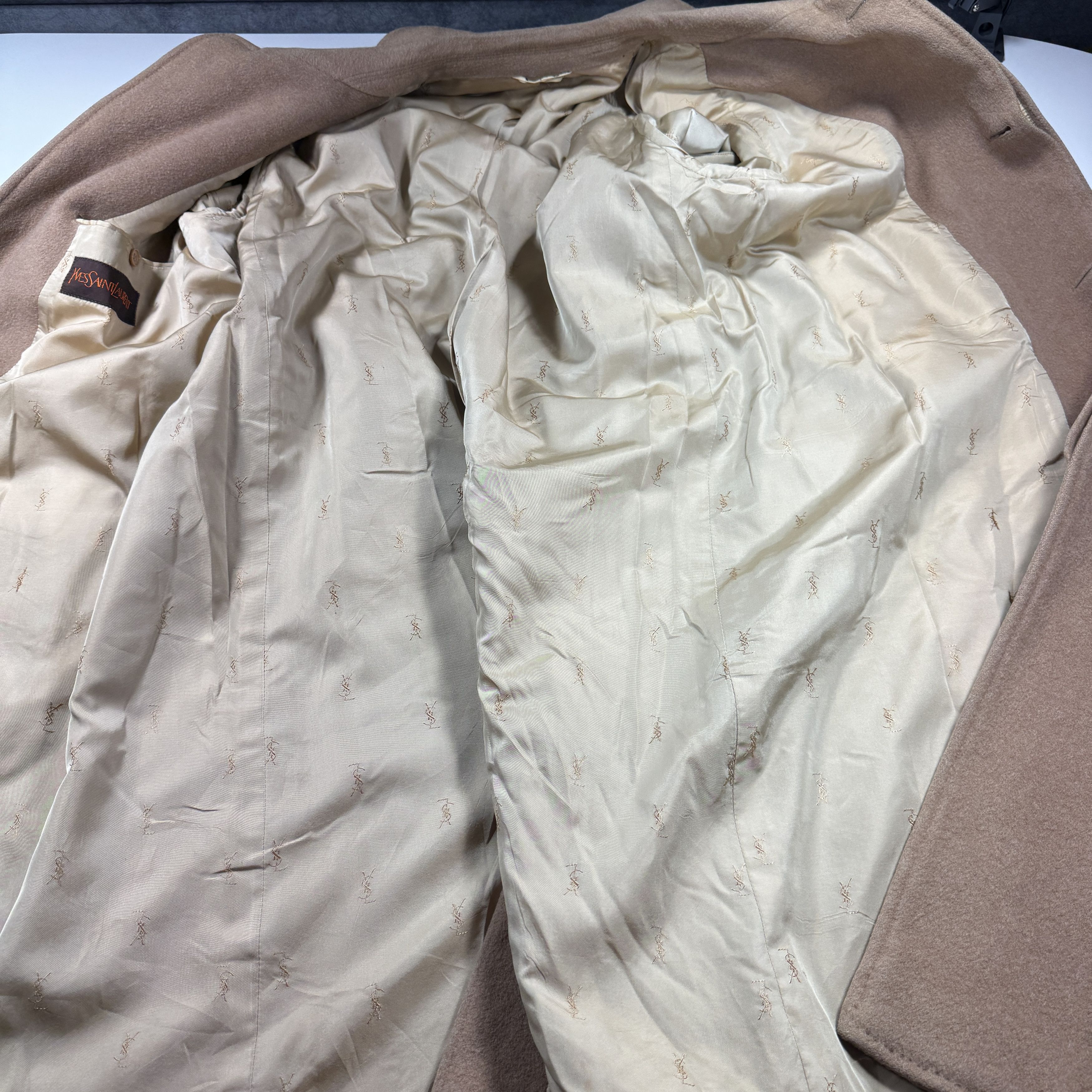 Yves Saint Laurent Yves Saint Laurent Wool Coat Size US L / EU 52-54 / 3 - 6 Thumbnail