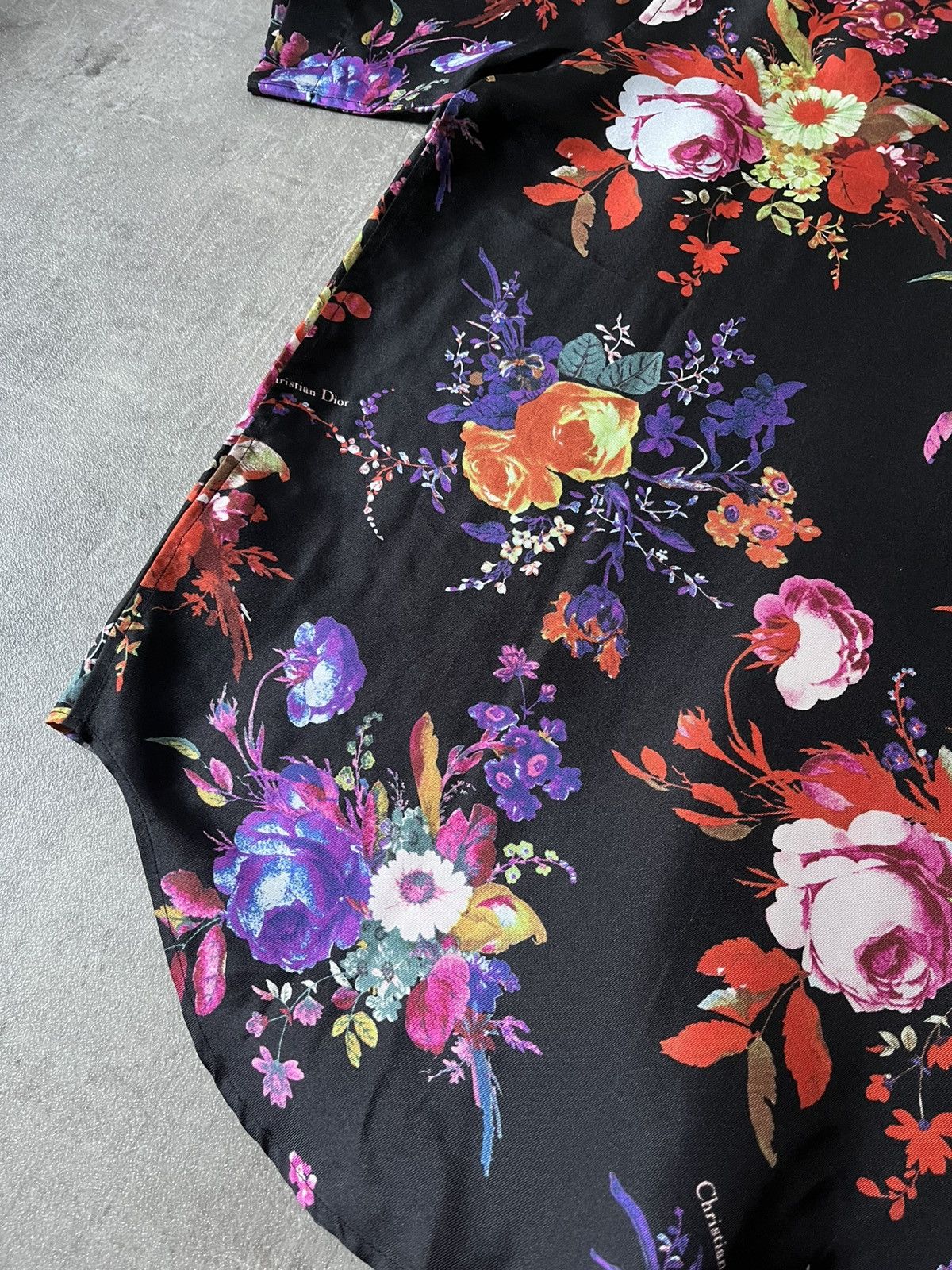 Dior × Kaws Dior x Kaws S/S 2019 silk shirt Bouquet De Fleurs print Size US M / EU 48-50 / 2 - 13 Thumbnail