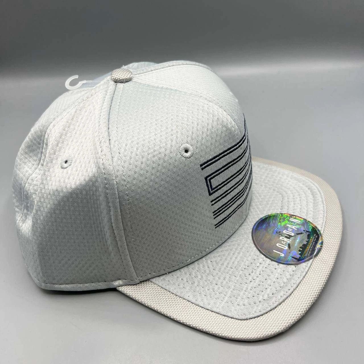 Jordan Brand Air Jordan 11 Hat Men Gray Embroidered Logo Snap Back Cap Size ONE SIZE - 3 Thumbnail