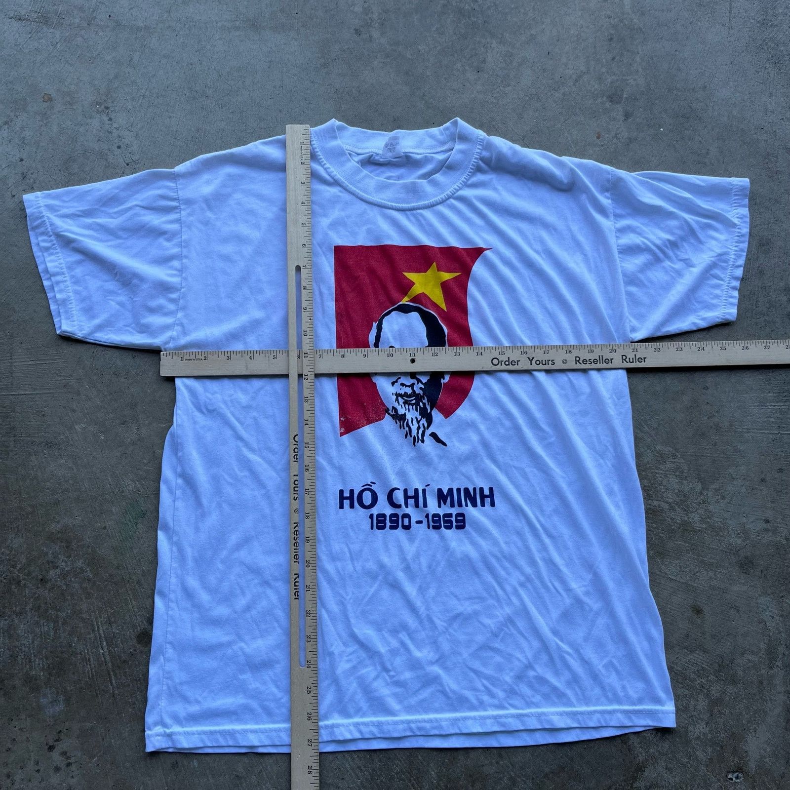 Vintage VINTAGE HO CHI MINH CITY TEE SHIRT WHITE POLITICAL FIT LARGE Size US L / EU 52-54 / 3 - 4 Thumbnail