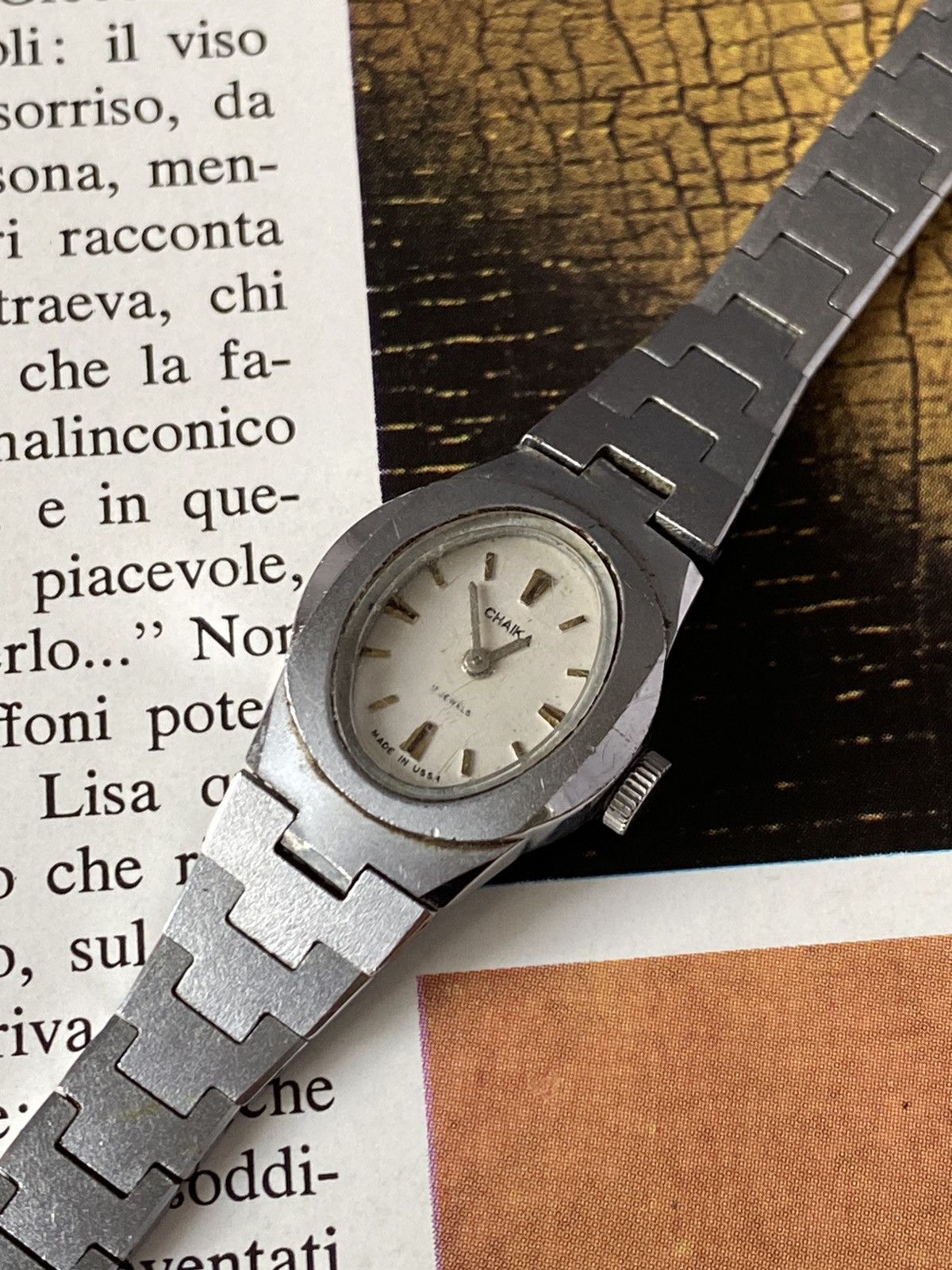 Jewelry × Vintage Vintage Chaika USSR Retro Watches Size ONE SIZE - 4 Thumbnail