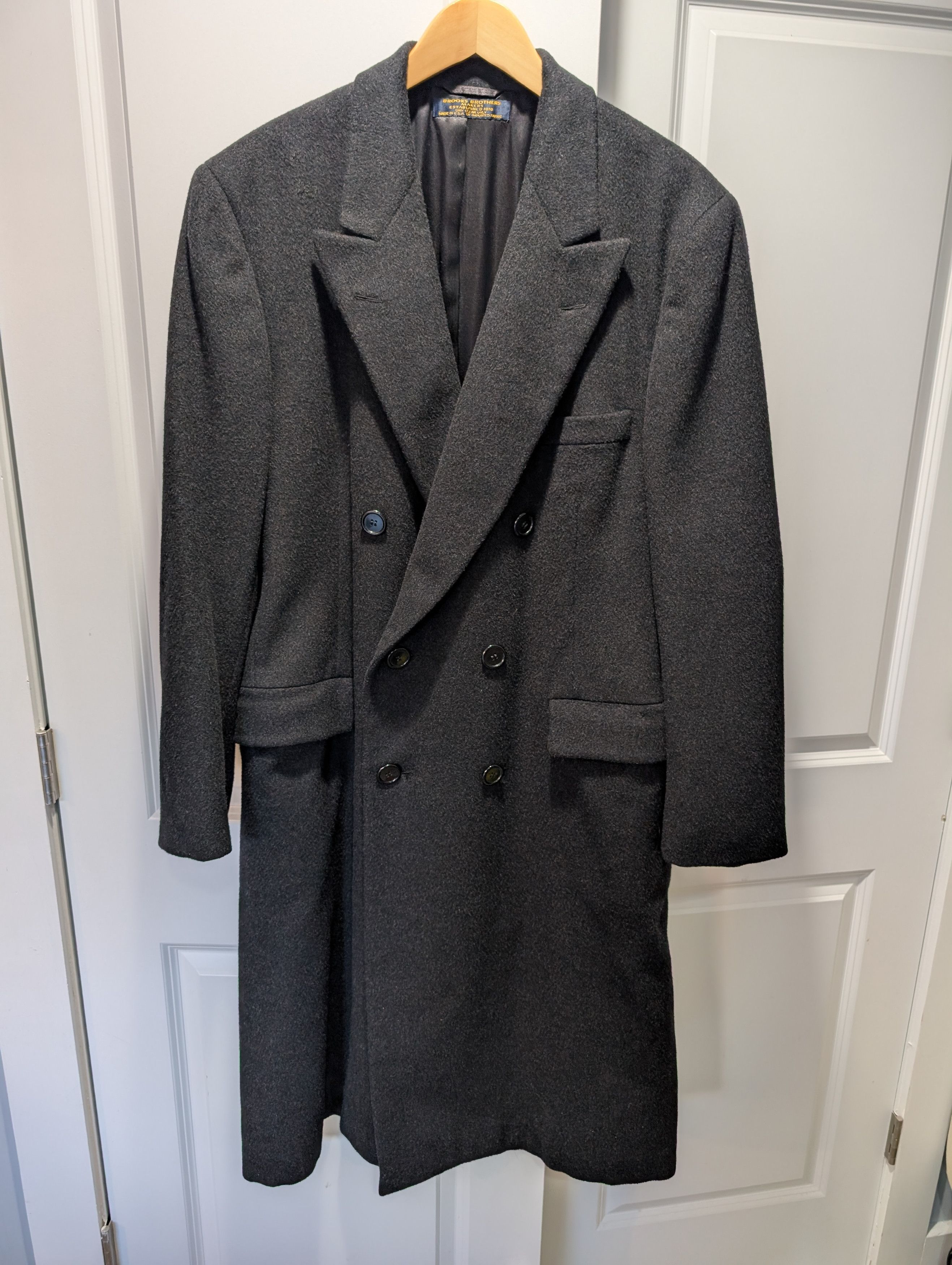 Brooks Brothers Makers 44R Charcoal Double Breasted Wool Overcoat Size US L / EU 52-54 / 3 - 1 Thumbnail