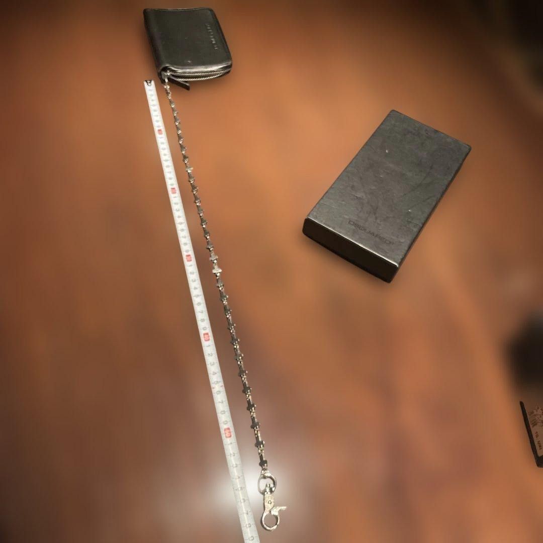 Dsquared2 Rare 05 Dsquared2 Men's Cross Chain Leather Wallet With Box Size ONE SIZE - 7 Thumbnail