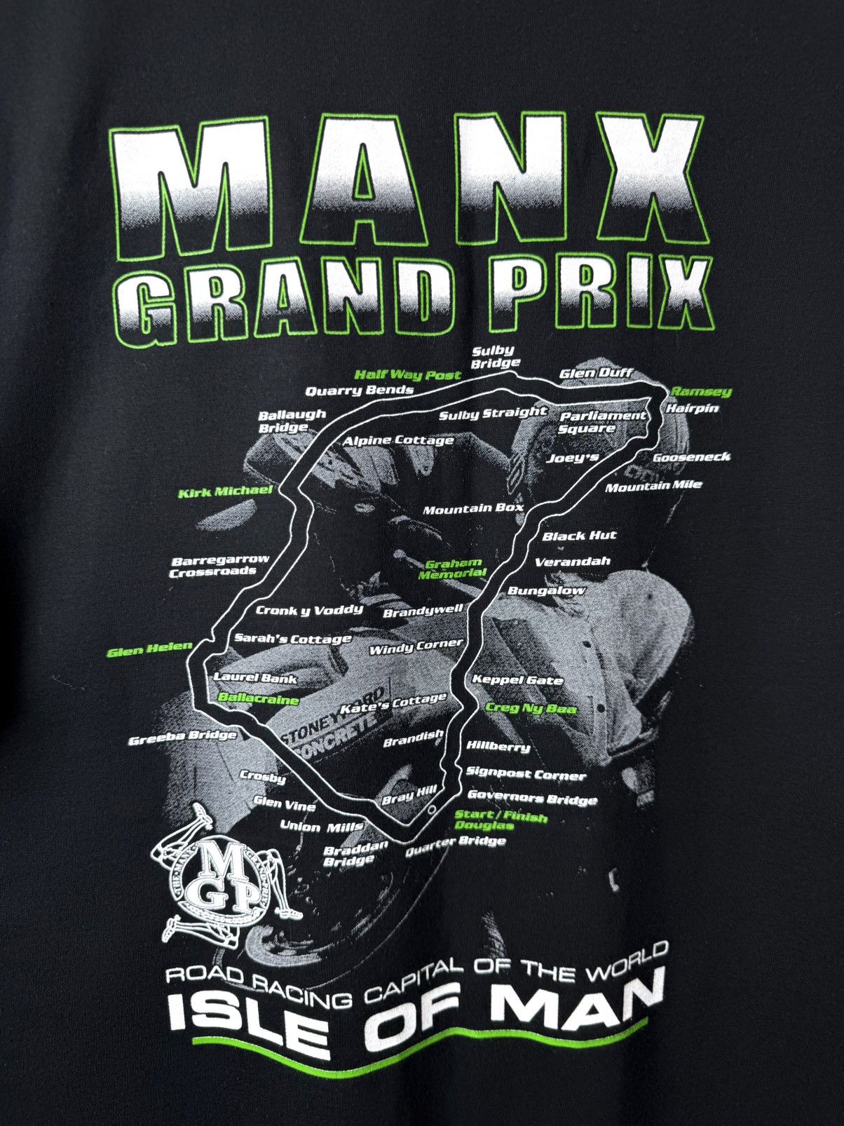 Vintage Vintage 2005 Kawasaki Ninja Racing T Shirt Manx Grand Prix Size US XL / EU 56 / 4 - 5 Thumbnail