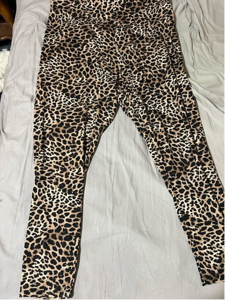 Other Women's Just Be Leopard Print Leggings Size 3X Brown Black Size 35" - 1 Thumbnail