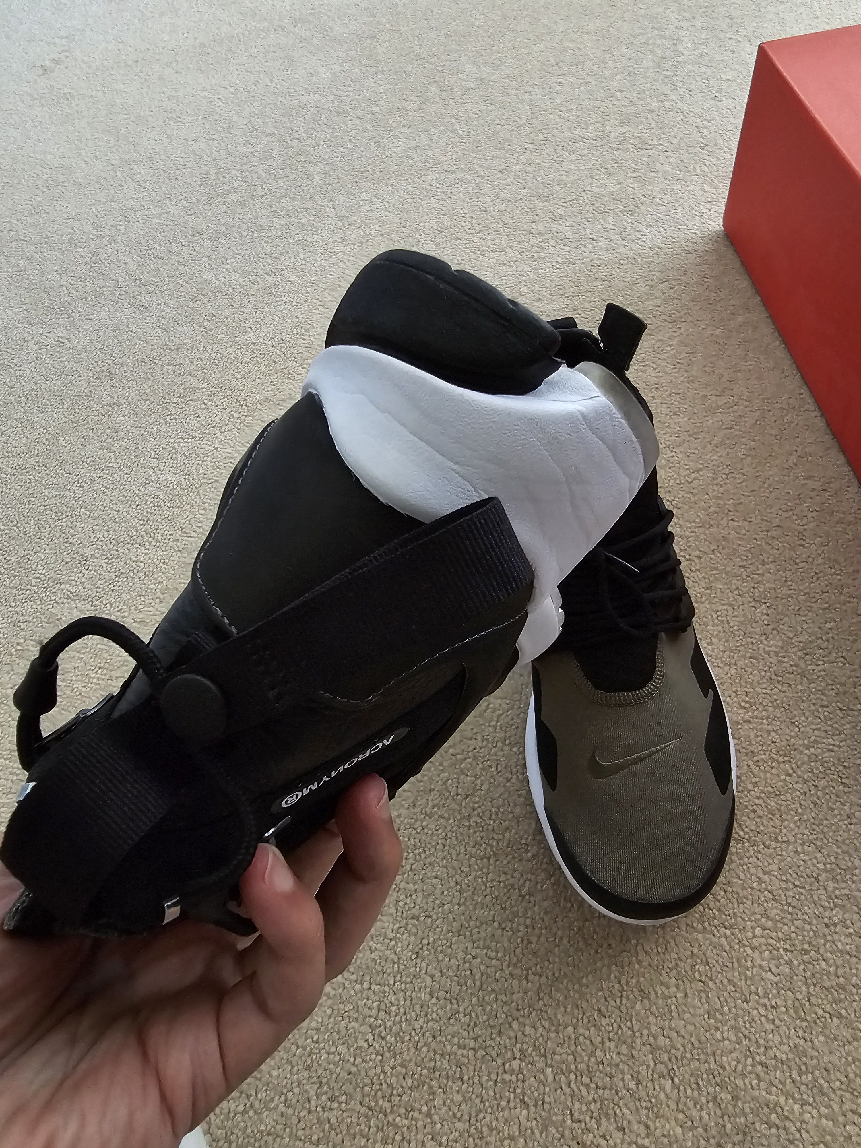 Acronym × Nike Acronym x Nike Air Presto Medium Olive/Dust-Black Size US 10.5 / EU 43-44 - 9 Thumbnail