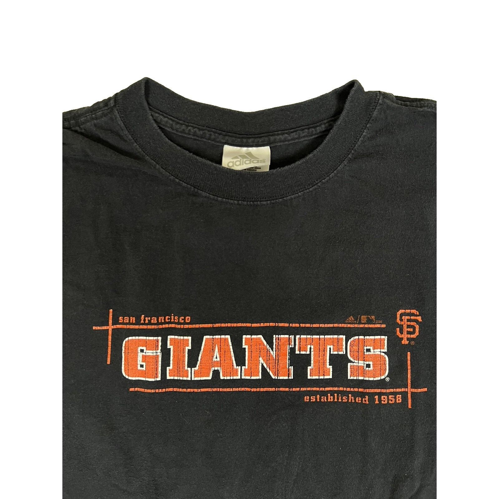 Adidas Vintage Adidas San Francisco Giants Long Sleeve Shirt Black Size US XL / EU 56 / 4 - 2 Thumbnail