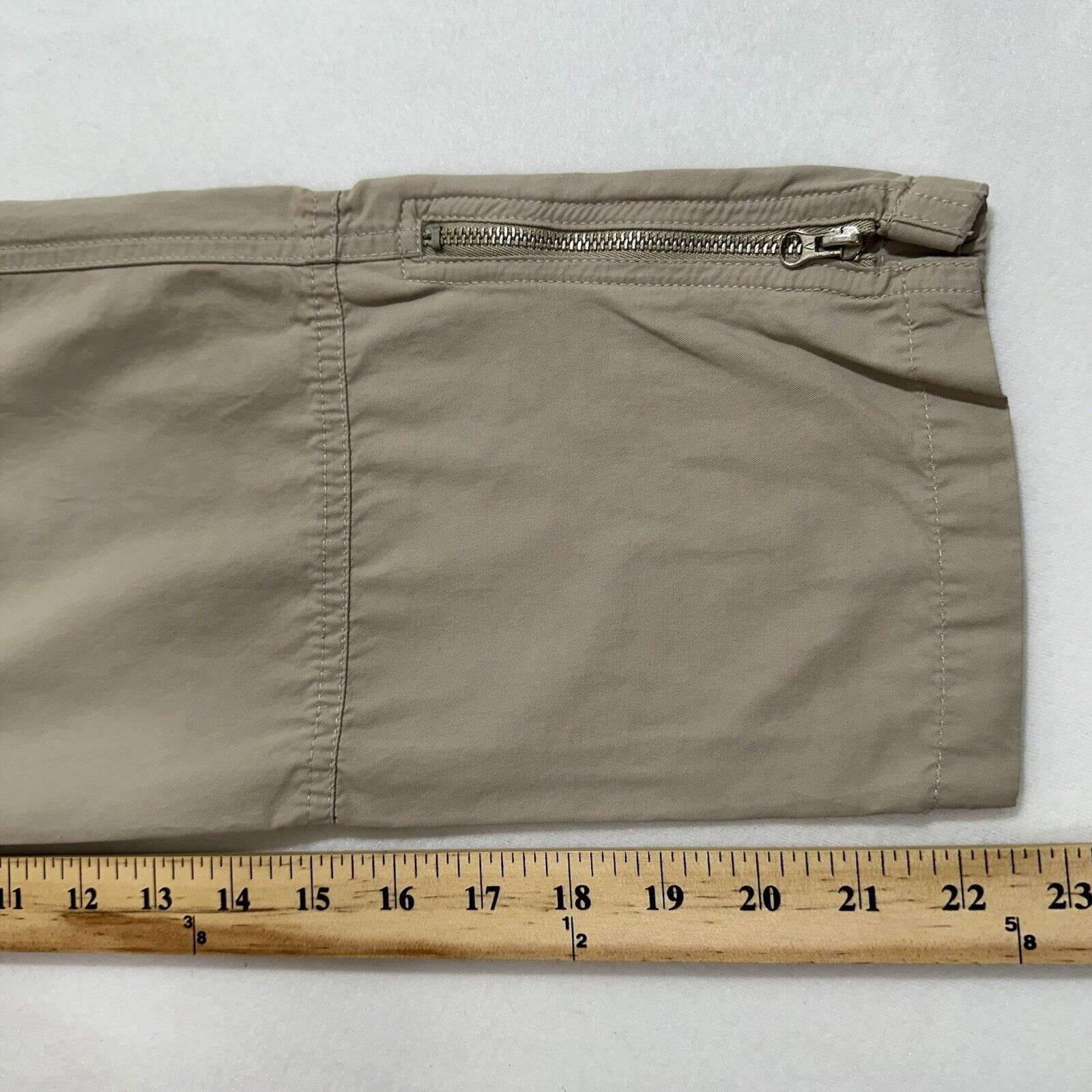 Vince Vince 2 Capri Chino Beige Pants Flat Front Zip Ankles Size 26" / US 2 / IT 38 - 18 Thumbnail