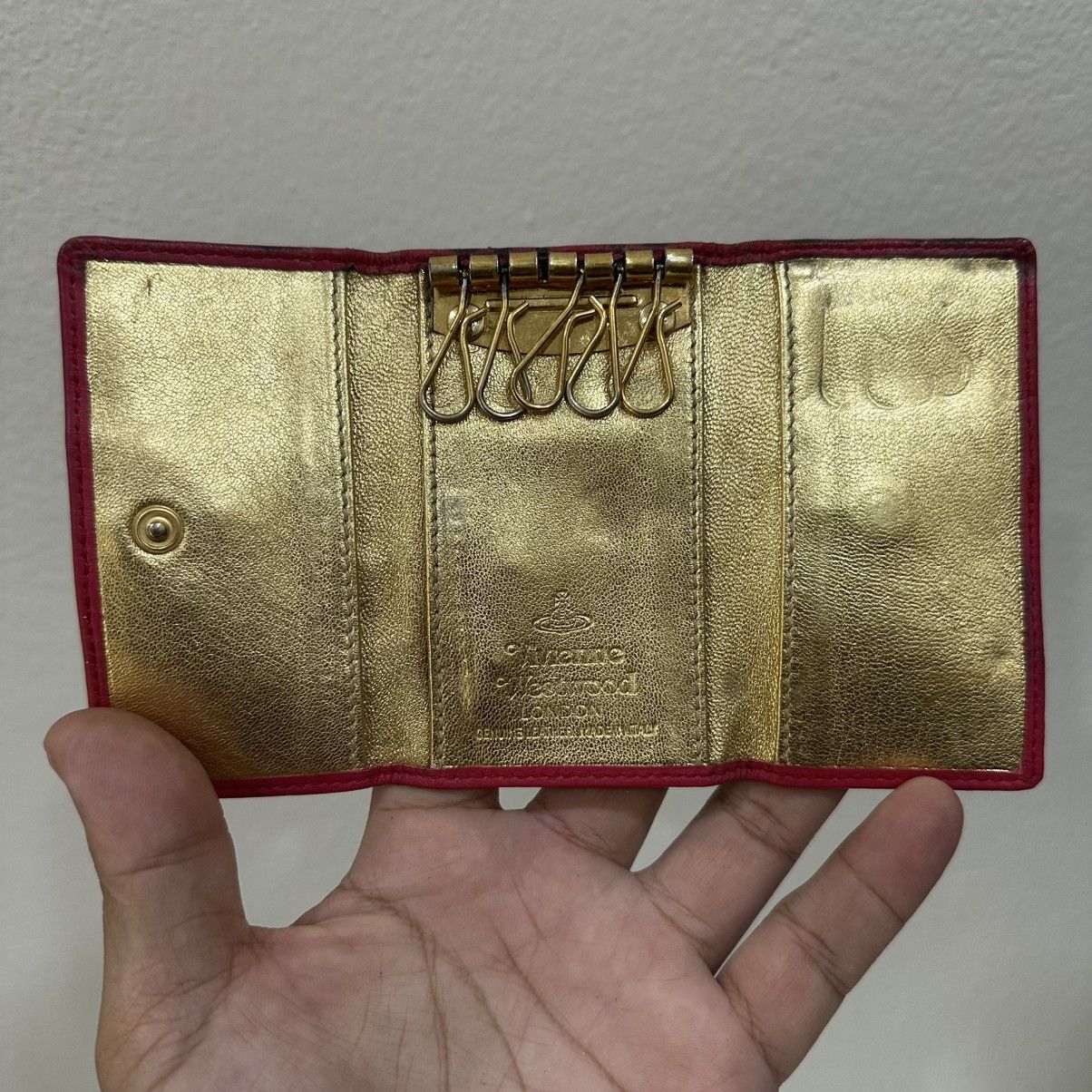 Vivienne Westwood ‼️LASTDROP‼️ AUTHENTIC VIVIENNE WESTWOOD KEY HOLDER Size ONE SIZE - 6 Thumbnail