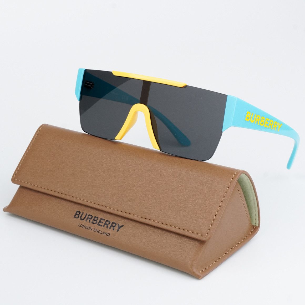 Burberry NEW Burberry JB4387 405087 KIDS Shield Unisex Sunglasses Size ONE SIZE - 1 Thumbnail