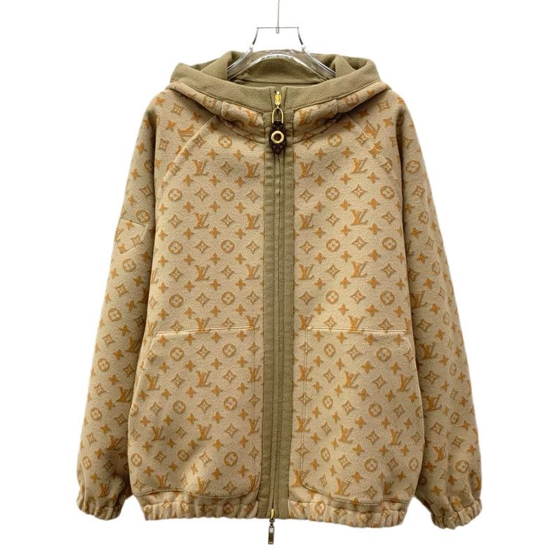 Louis Vuitton Louis Vuitton 23 Brown logo full print sheepwool reversibl Size XS / US 0-2 / IT 36-38 - 1 Thumbnail