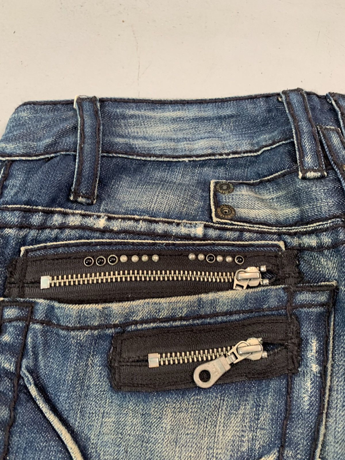 Robins Jeans Vintage Robin jeans studd wings denim pant Size US 32 / EU 48 - 5 Thumbnail