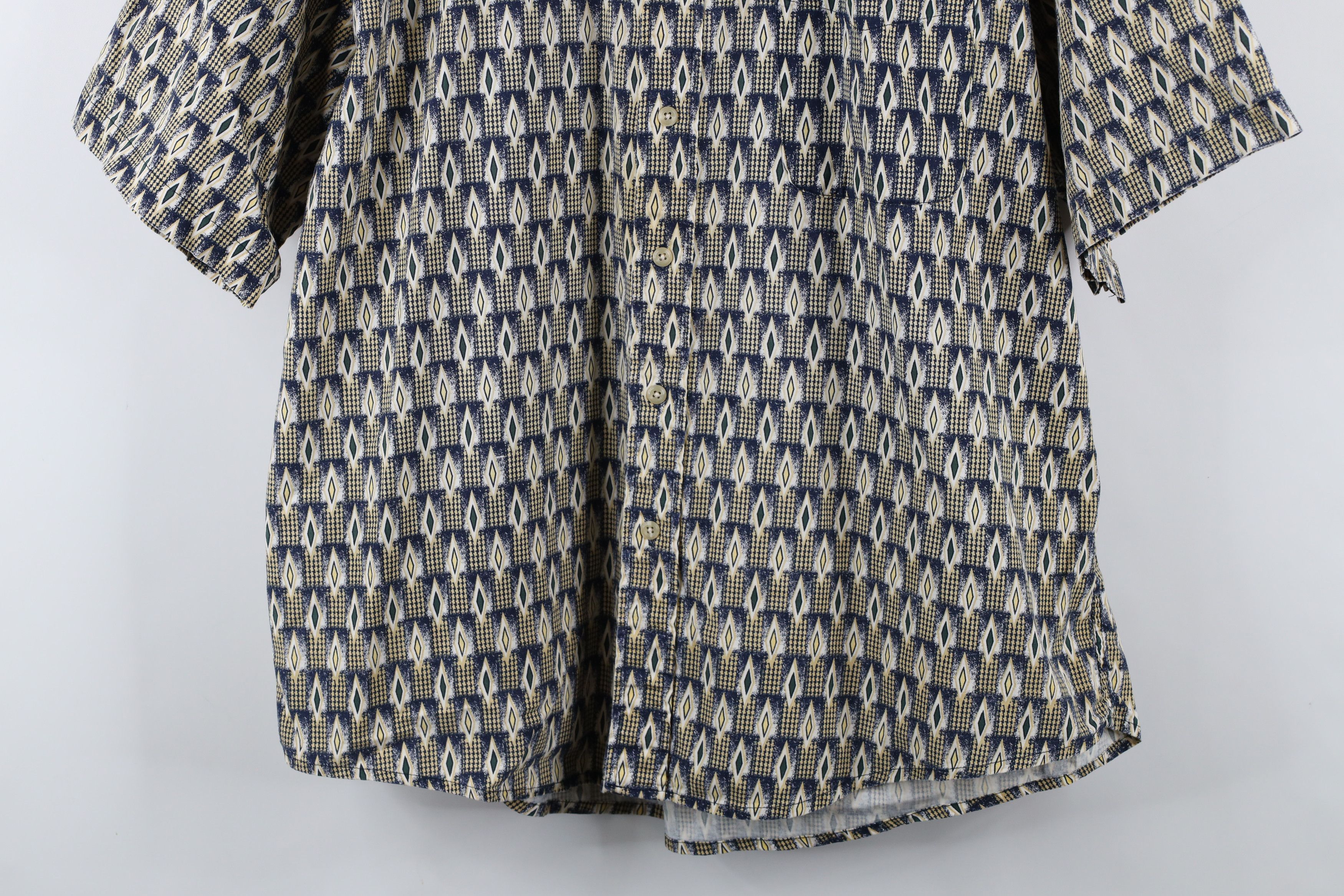 Vintage Vintage 90s Streetwear Houndstooth Collared Button Shirt Size US XXL / EU 58 / 5 - 3 Thumbnail