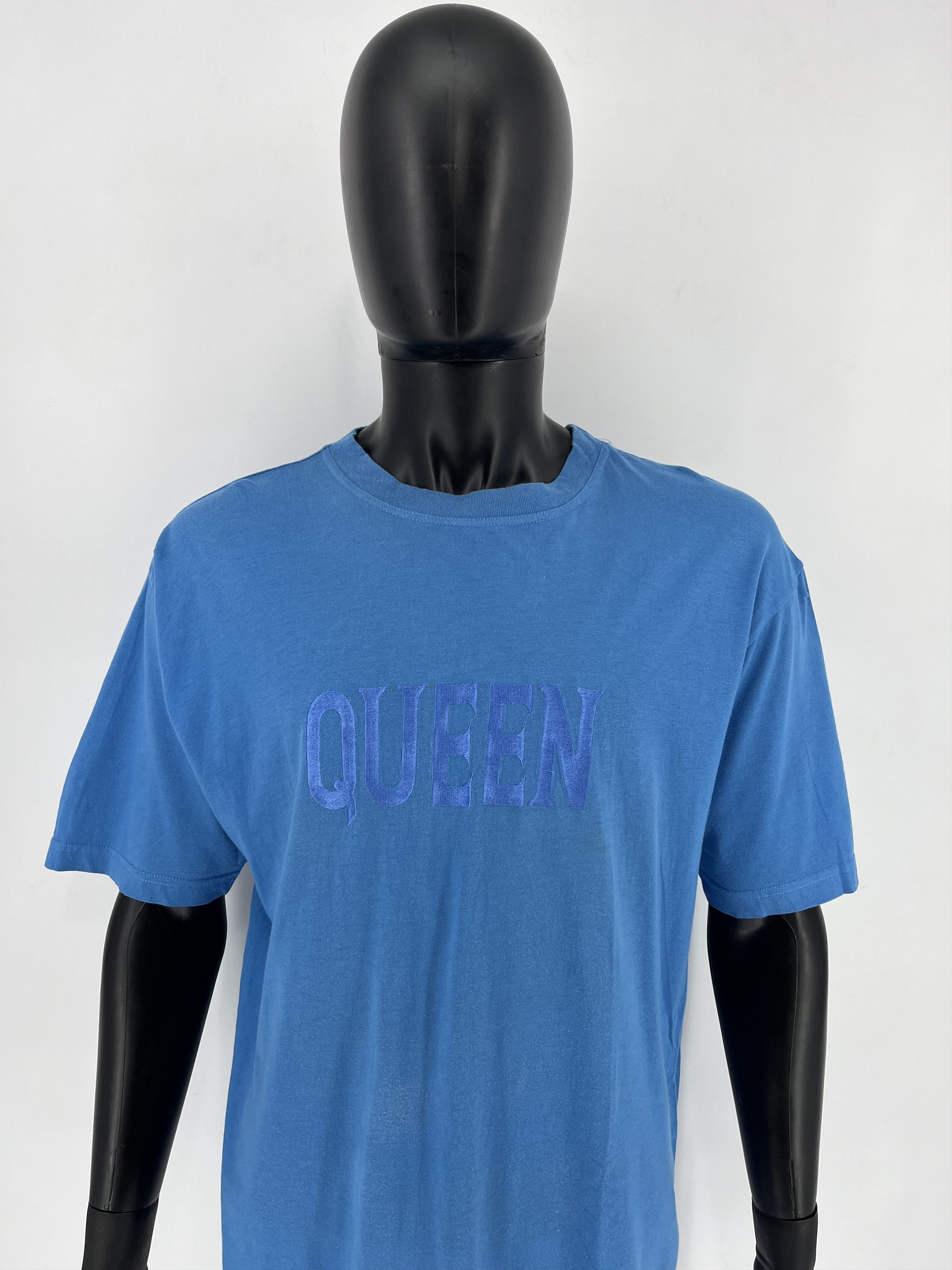 Band Tees Vintage Y2K Queen Tour Tee 90S Metal Rock Horror Face Size US XL / EU 56 / 4 - 1 Thumbnail