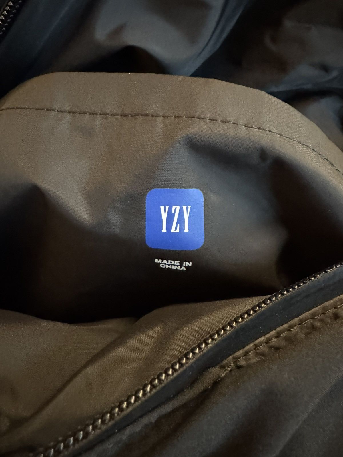 Gap × Yeezy Yeezy Gap Bag Size ONE SIZE - 2 Thumbnail