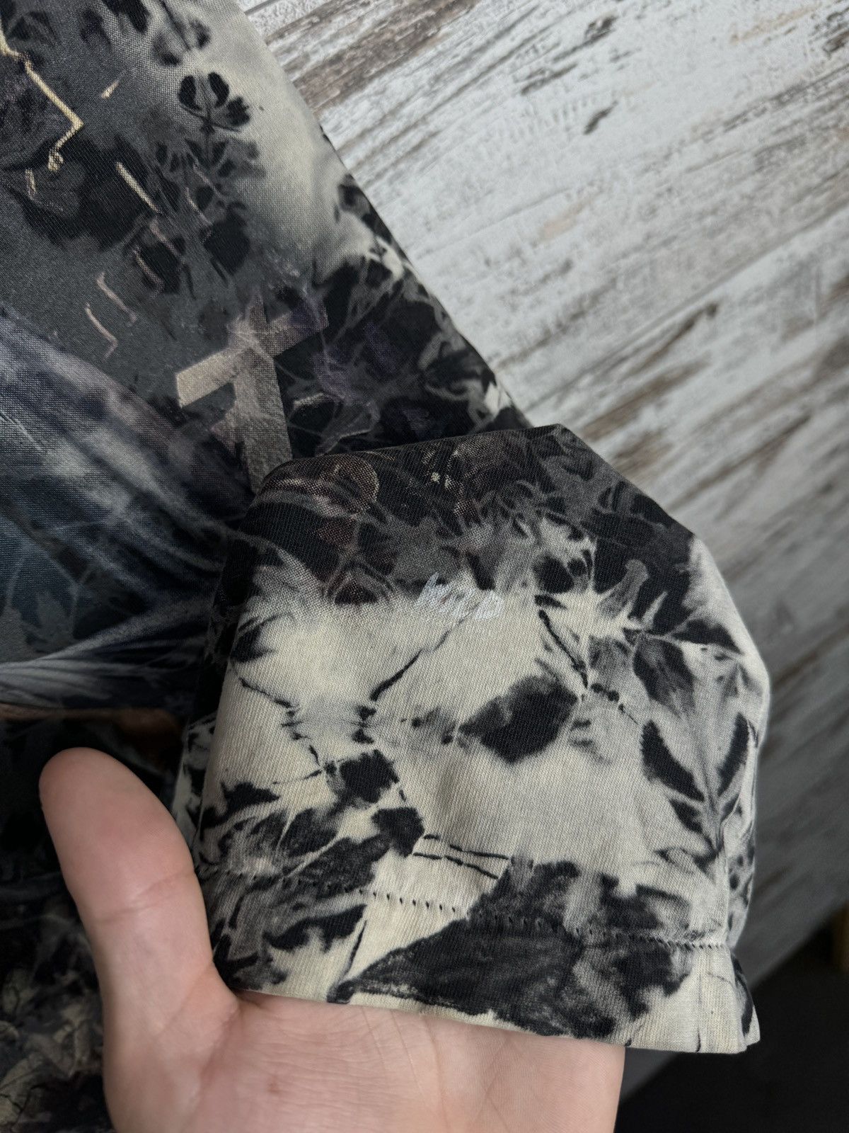 Japanese Brand Mens Vintage Wild skulls T-shirt spiral y2k rap affliction Size US L / EU 52-54 / 3 - 8 Thumbnail