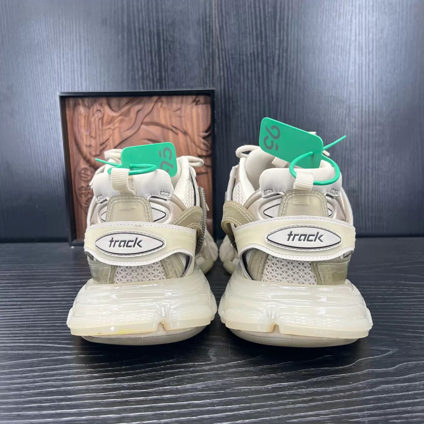 Balenciaga Balenciaga Track Gray/White 44 w/ Minor Wear, Oxidized Beige Size US 11 / EU 44 - 5 Thumbnail