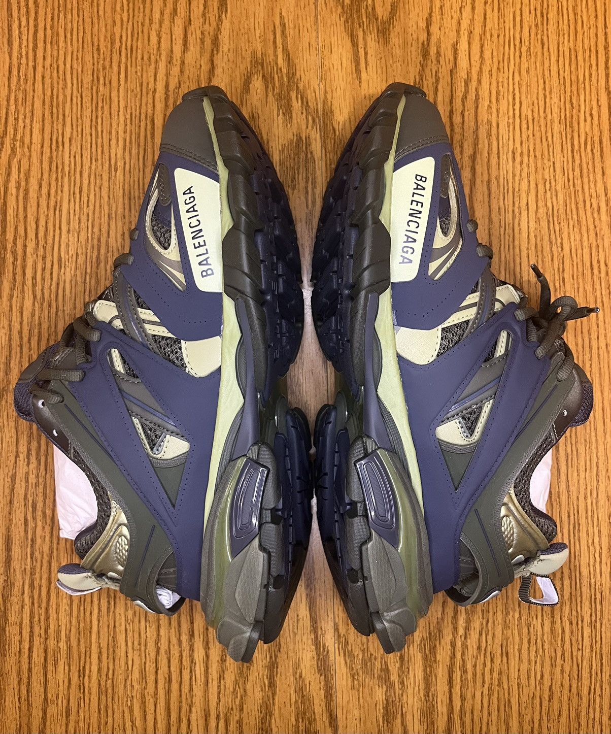 Balenciaga Balenciaga Track Sneaker (Green/Navy) Size US 8 / EU 41 - 3 Thumbnail