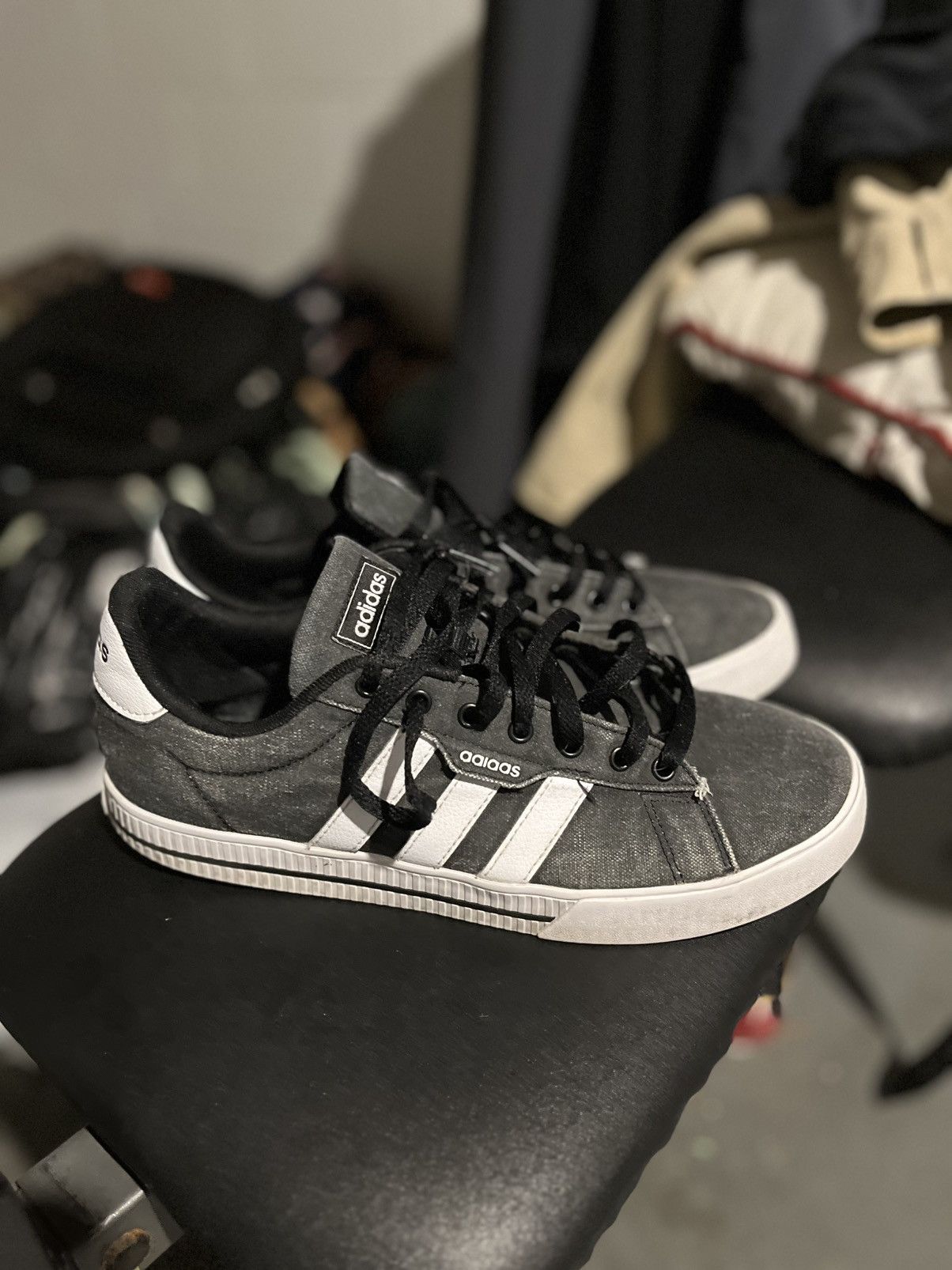 Adidas Adidas shoes Size US 10.5 / EU 43-44 - 1 Thumbnail