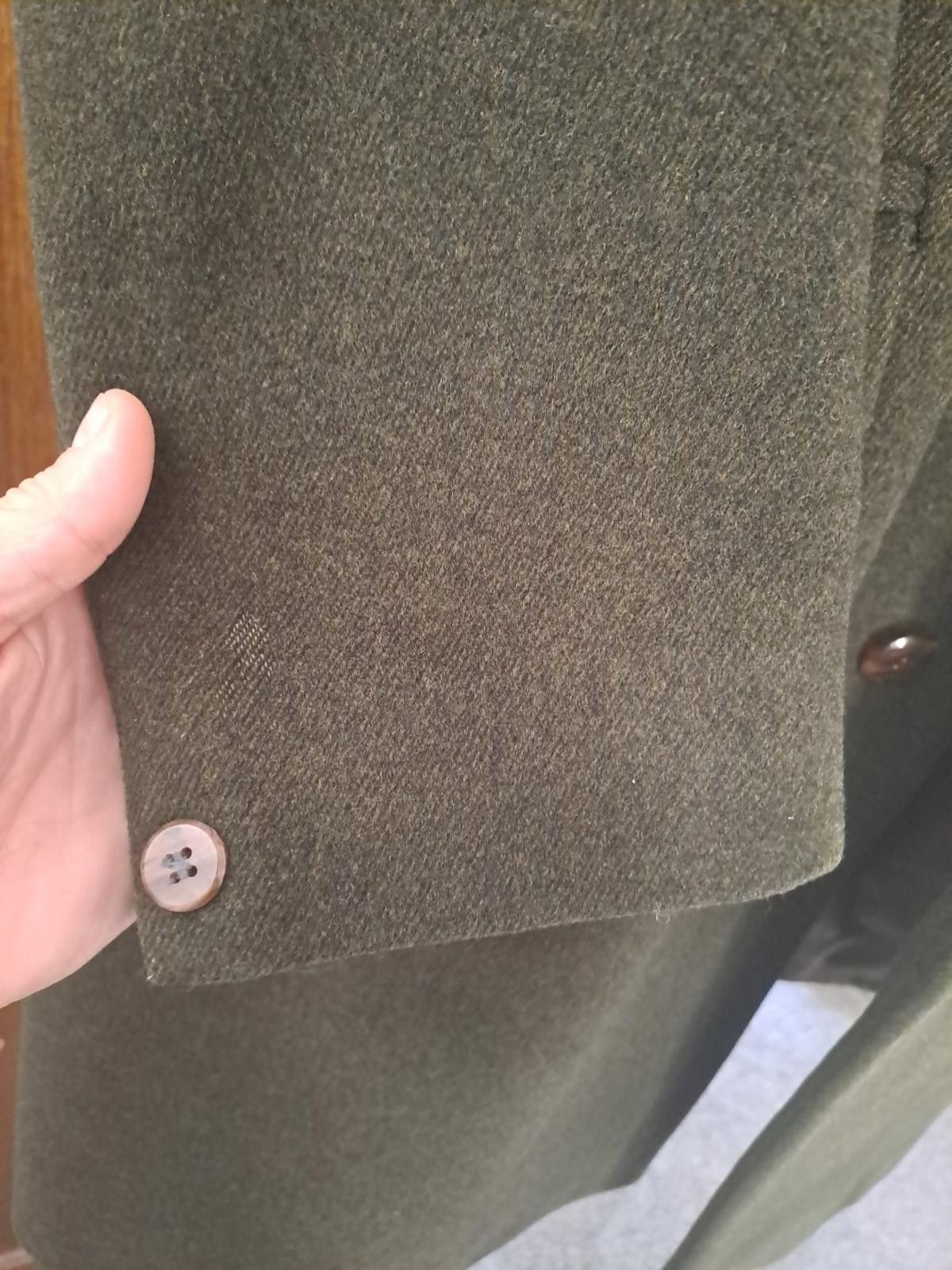 Burton Vintage 1950 Mens Burton Wool Overcoat Size 40 Green/brown Size US L / EU 52-54 / 3 - 8 Thumbnail