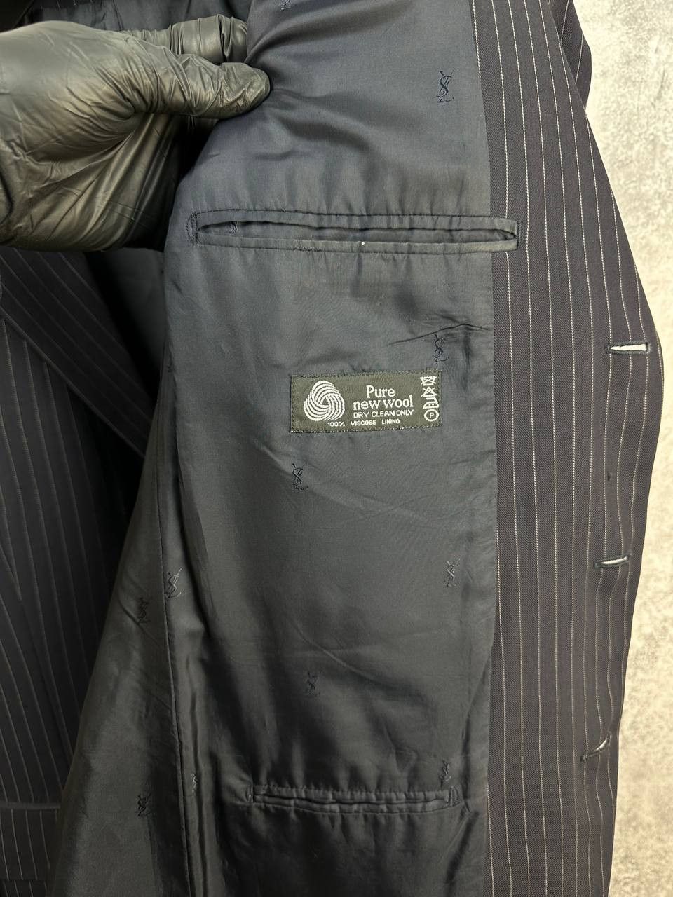 Yves Saint Laurent Yves Saint Laurent Pour Homme 90s Pinstripe Pure Wool Blazer Size 52R - 17 Thumbnail