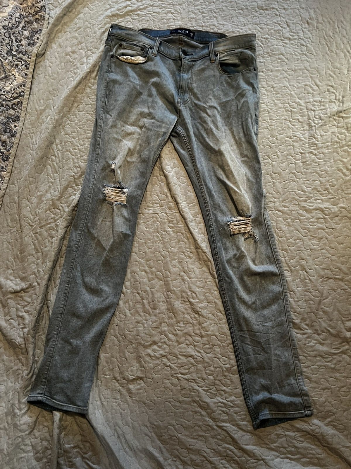 Vintage Distressed Blue Denim Size US 34 / EU 50 - 1 Thumbnail