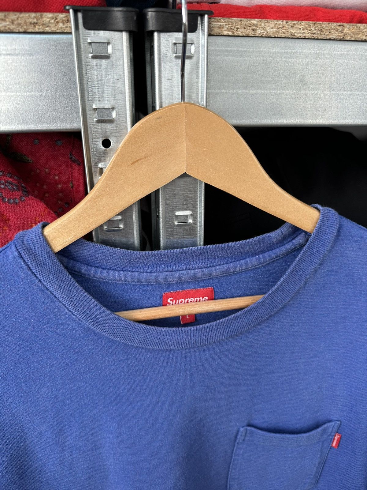 Supreme Supreme Pocket T-Shirt Red Box Logo Blue Faded Y2K Basic Tee Size US L / EU 52-54 / 3 - 7 Thumbnail