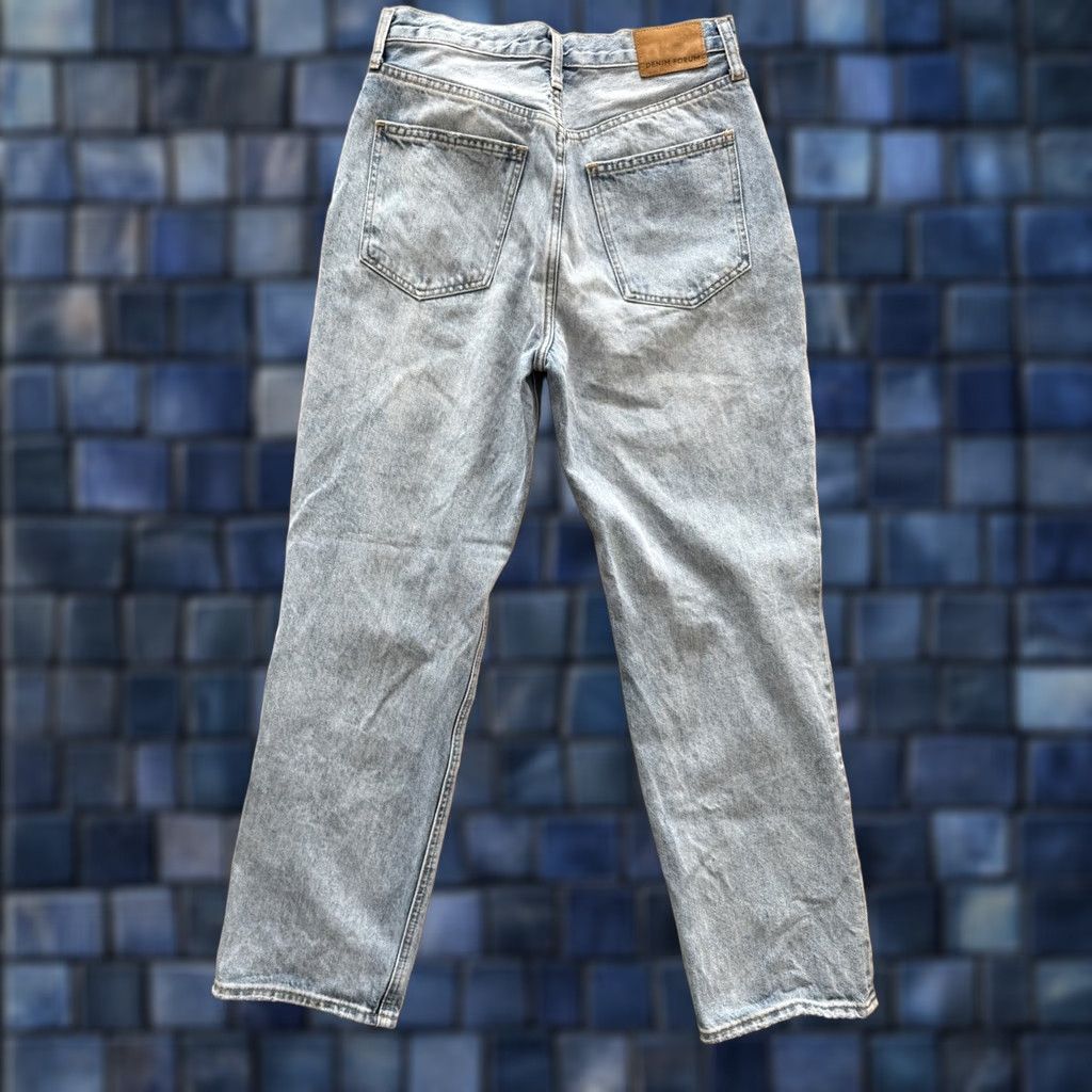 Vintage VINTAGE Denim Forum Joni High Rise Loose Jeans 27x29 Relaxed Straight 90s Y2K Blue 100% Cotton Womens Jeans } Size 28" / US 6 / IT 42 - 1 Thumbnail