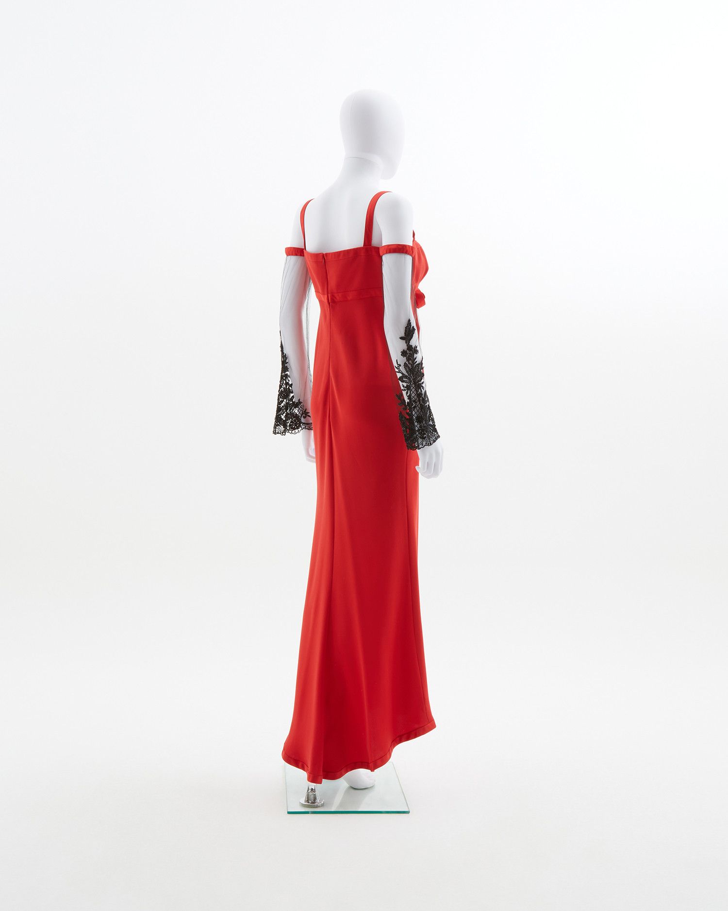Valentino F/W 2005 Red evening Dress Size M / US 6-8 / IT 42-44 - 5 Thumbnail