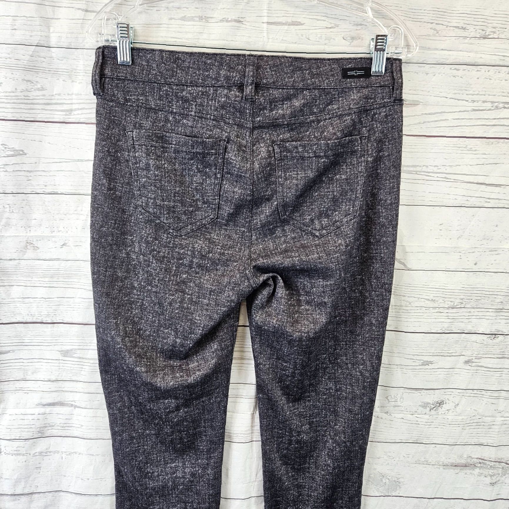 Vintage Liverpool Womens Ponte Knit Skinny Pants Sz 6 Black Gray Mid Rise Trousers Pants Women Inseam 28.5in Ankle Skinny 15" Waist Liverpool Jeans Size 28" / US 6 / IT 42 - 4 Thumbnail