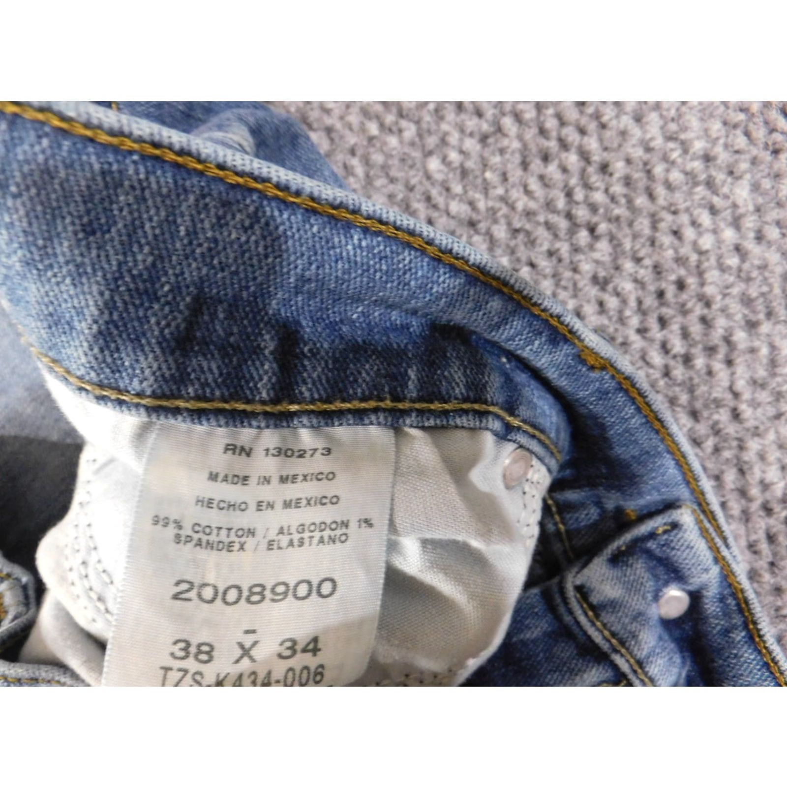 Lee Lee Jeans Mens 38x34 Blue Regular Fit Straight Medium Wash Denim 34 Inseam Regular Rise Mid Zip Pocket Zipper Cotton Denim American Stretch Jeans Mens Size US 38 / EU 54 - 7 Thumbnail