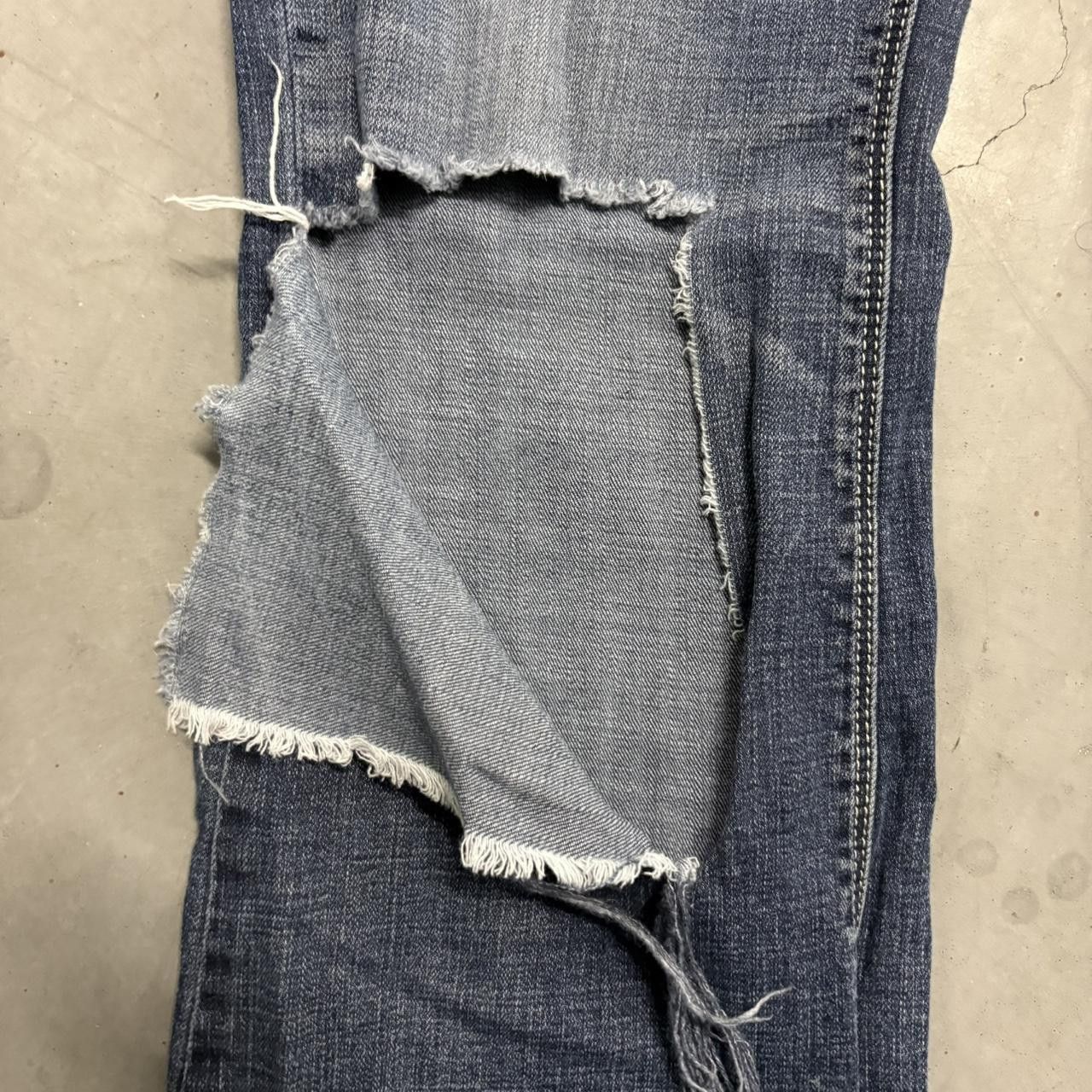 If Six Was Nine × Japanese Brand × Vintage Ifsixwasnine x Y2K/2000s Flared Ripped jeans Size US 32 / EU 48 - 6 Thumbnail