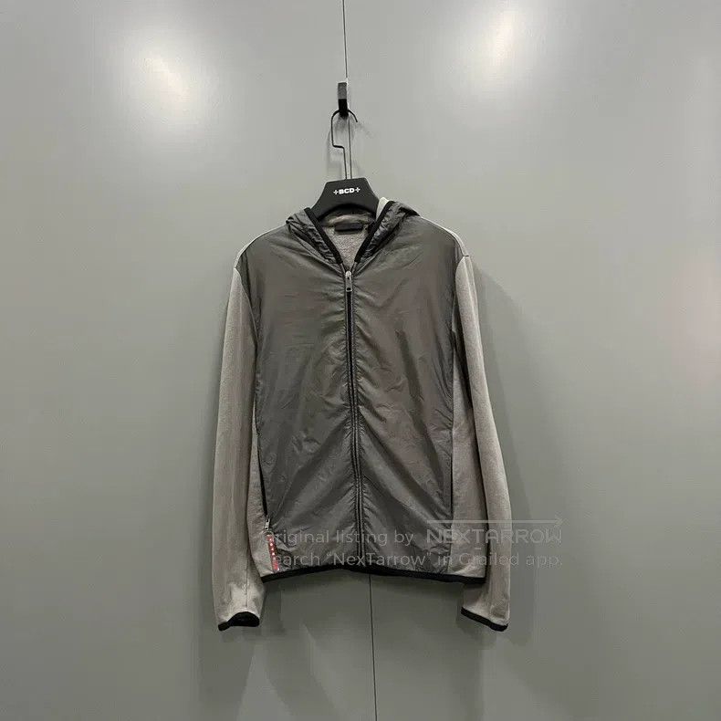 Prada Prada Stitched nylon hooded jacket Size US L / EU 52-54 / 3 - 1 Thumbnail
