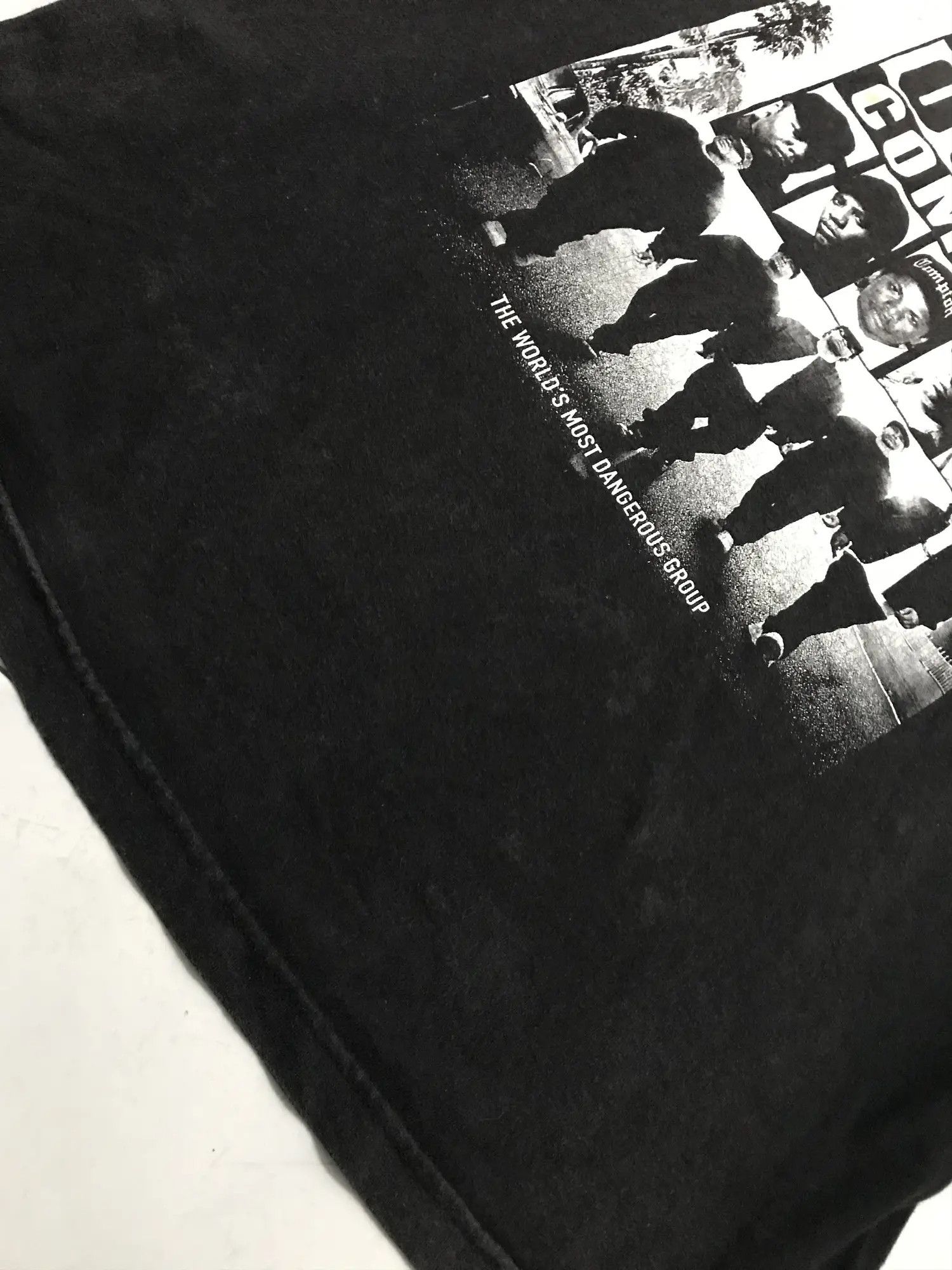 Vintage NWA Eazy-E Snoop Ice Cube Sun Faded Tee Size US L / EU 52-54 / 3 - 8 Thumbnail