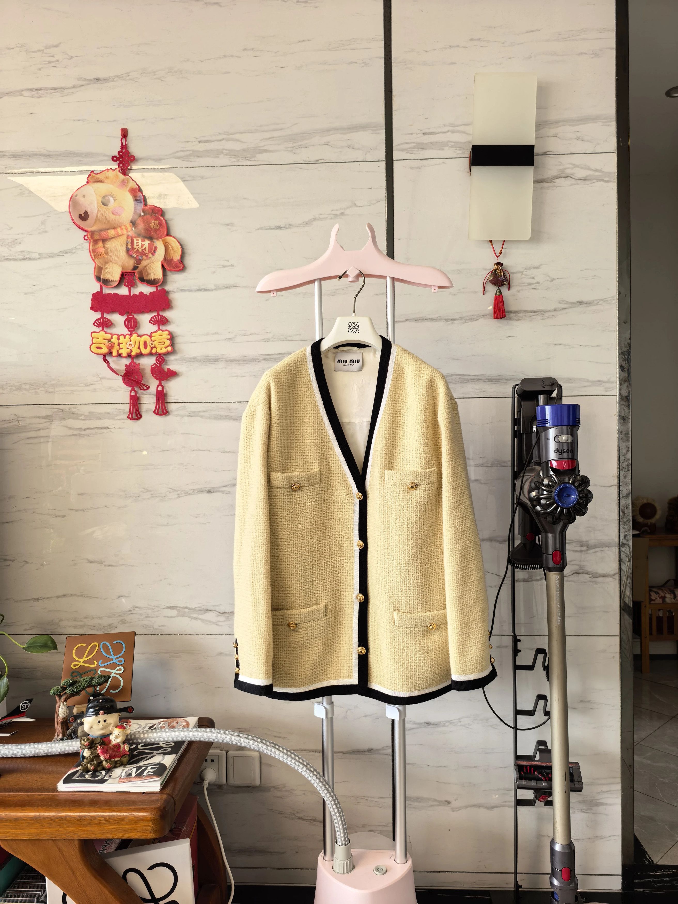 Miu Miu MIU MIU ss23 40 new premium virgin wool Coco-style blazer Size S / US 4 / IT 40 - 1 Thumbnail