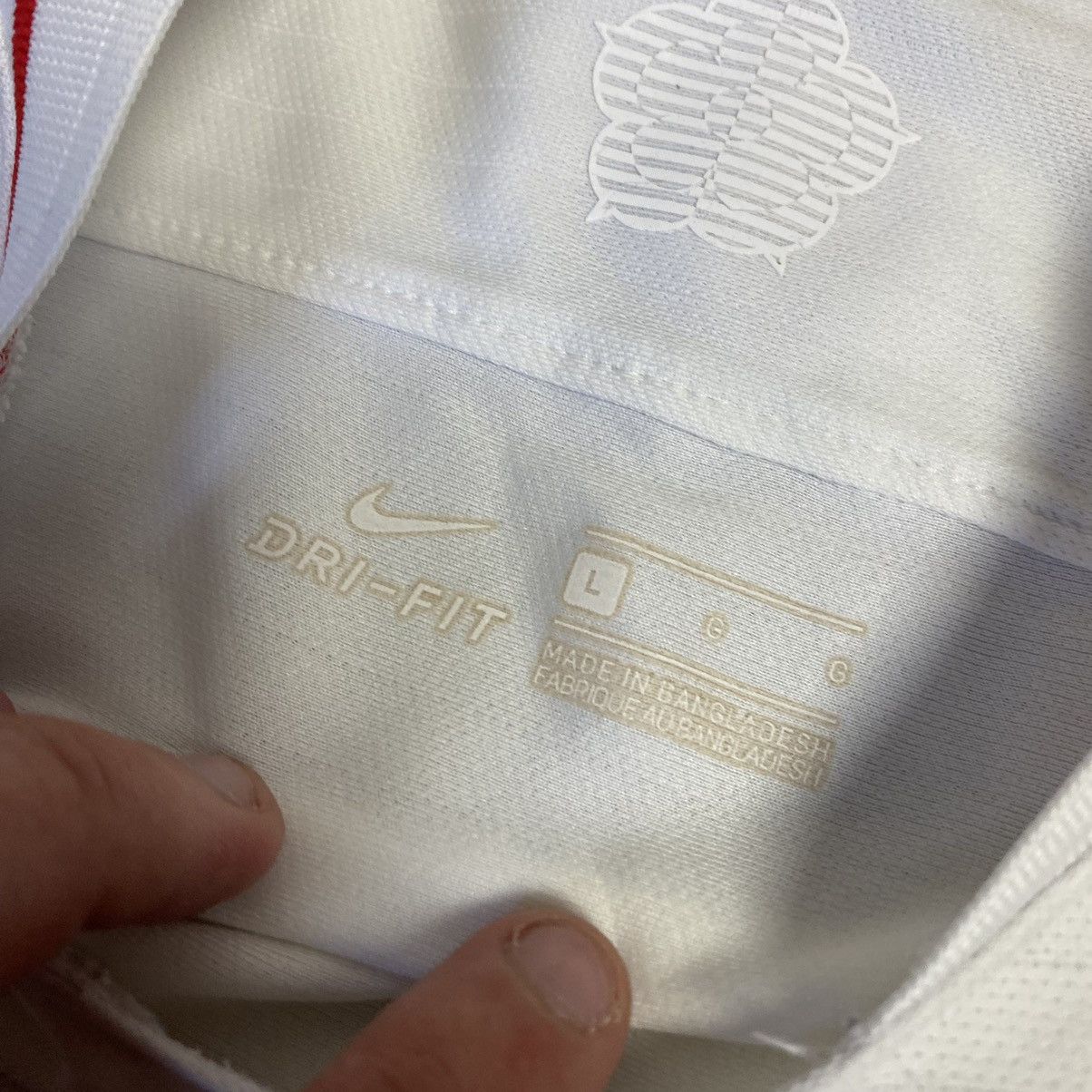 Vintage Men’s Nike FC England National Soccer Team jersey Size US L / EU 52-54 / 3 - 9 Thumbnail