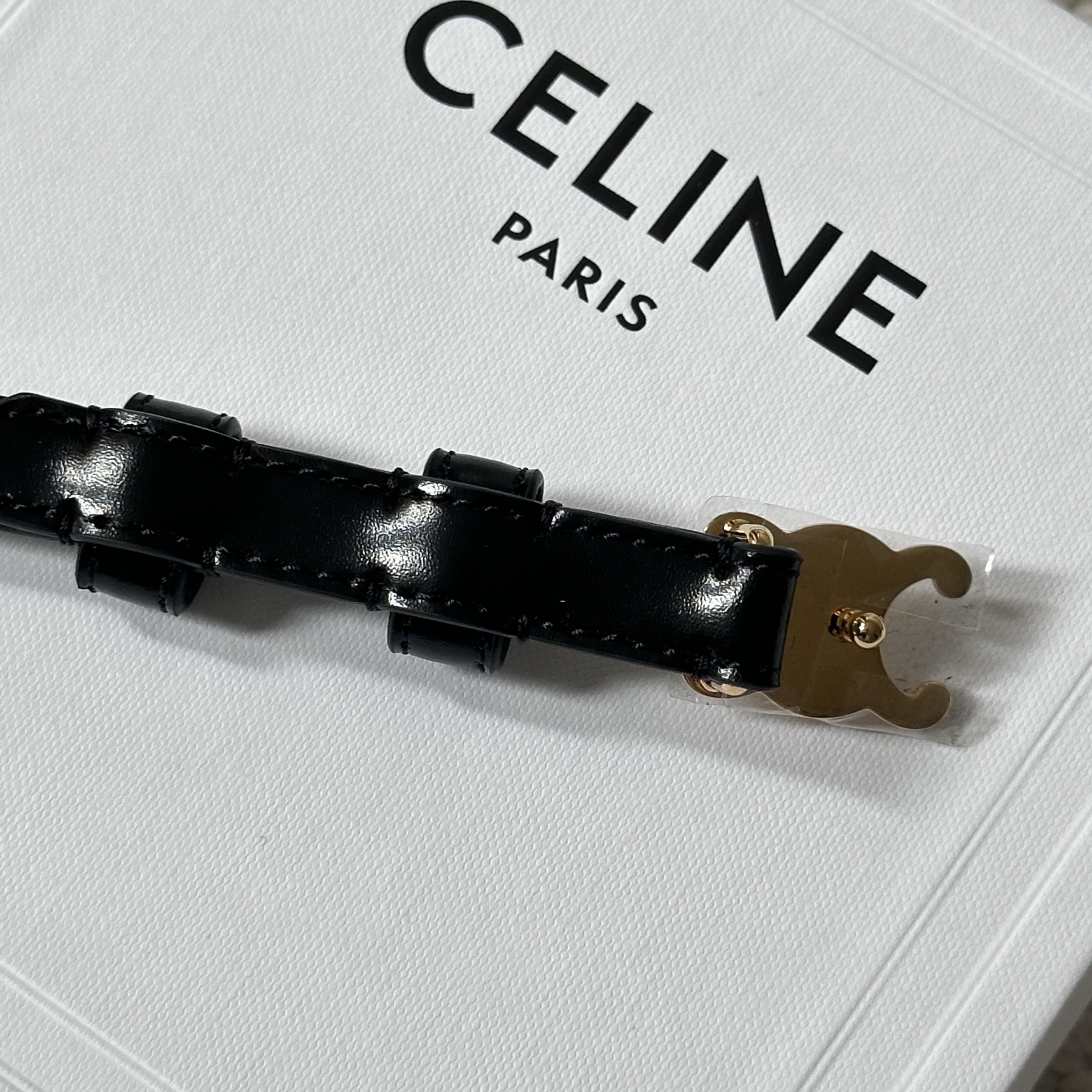 Celine SMALL TRIOMPHE BELT IN TAURILLON LEATHER Size ONE SIZE - 7 Thumbnail