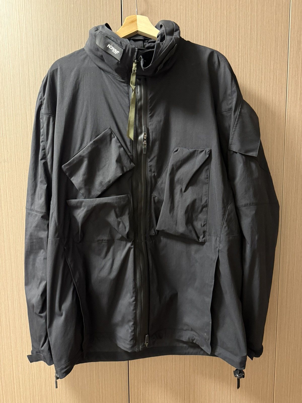 ジャケット・アウター ACRONYM J47A-E Size S 美品 Sサイズ ACRONYM J47A-GT 3L GORE-TEXの通販 by hugj｜ラクマ